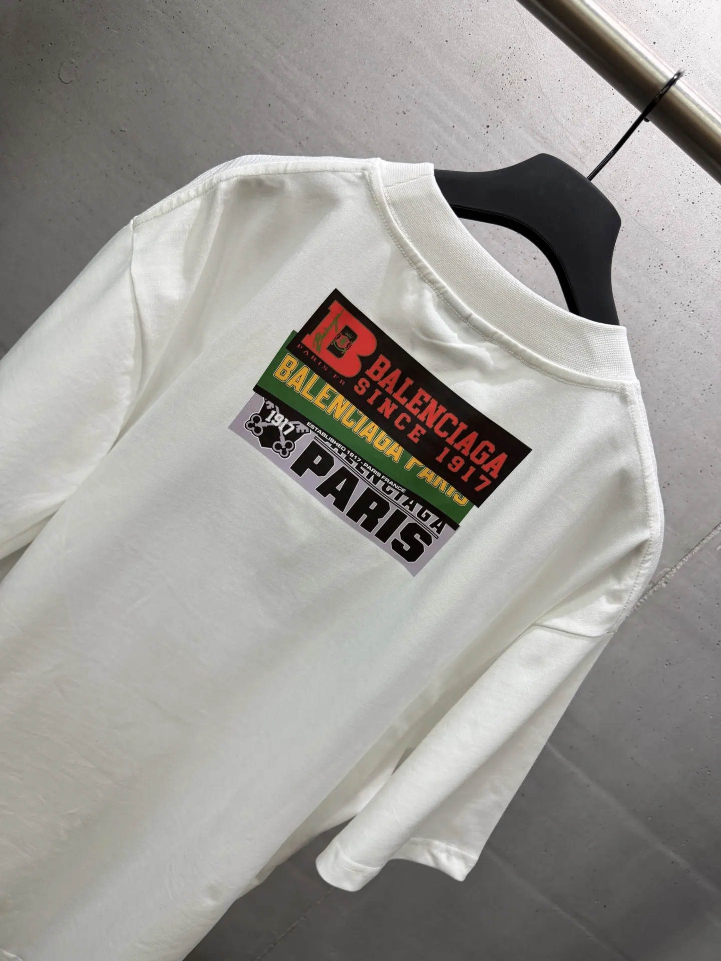 Multi-Logo Tape Sticker Oversized T-Shirt D15518668 — view 7