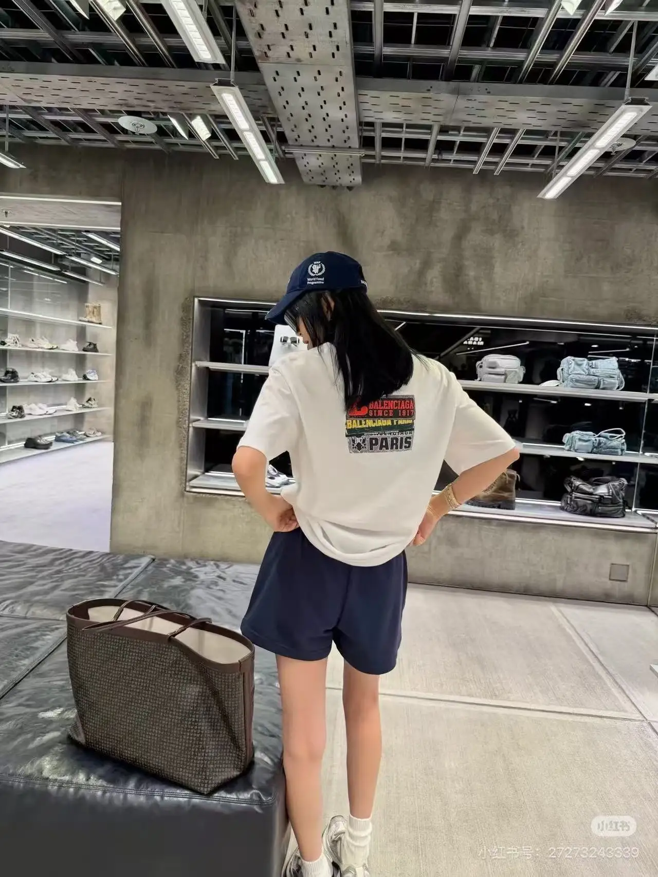 Passport Sticker Graphic Oversized T-Shirt D15518666 — view 3
