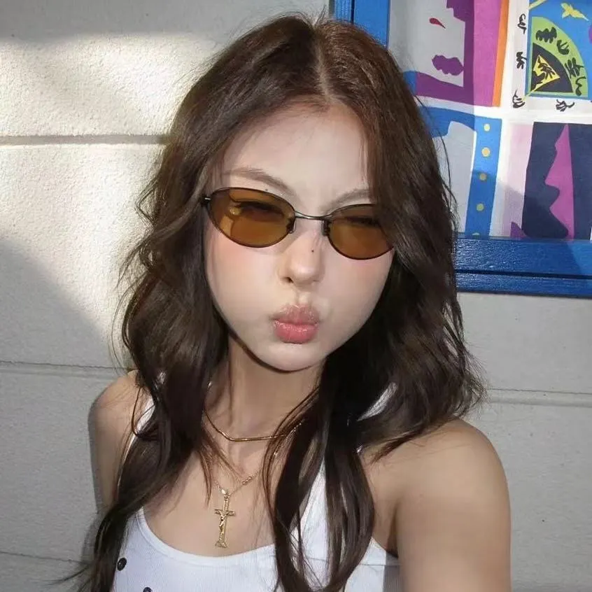 Oval-Frame Metal Sunglasses D20018539 — view 6