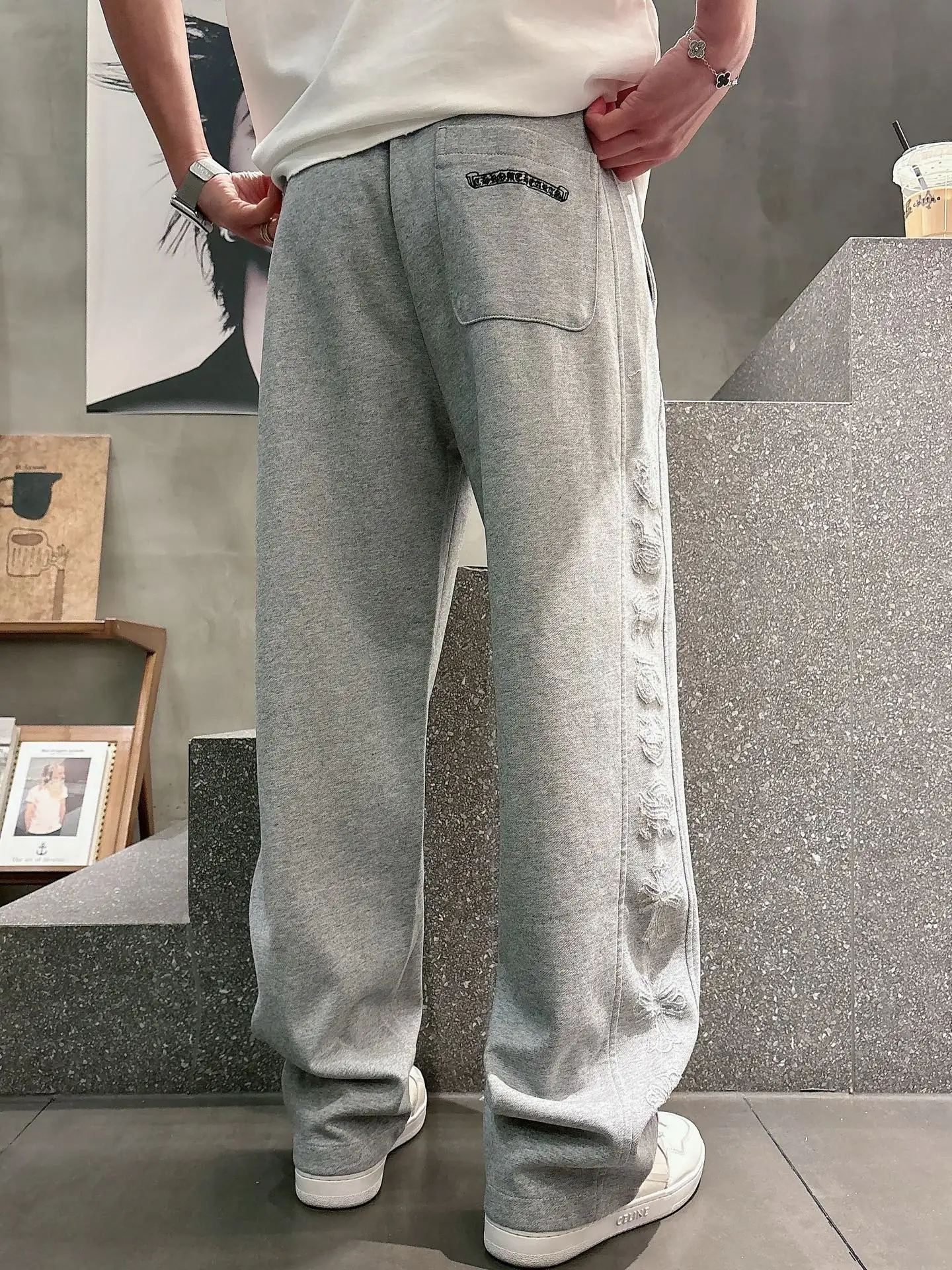 Embroidered Logo Straight-Leg Sweatpants D23014254 — view 5