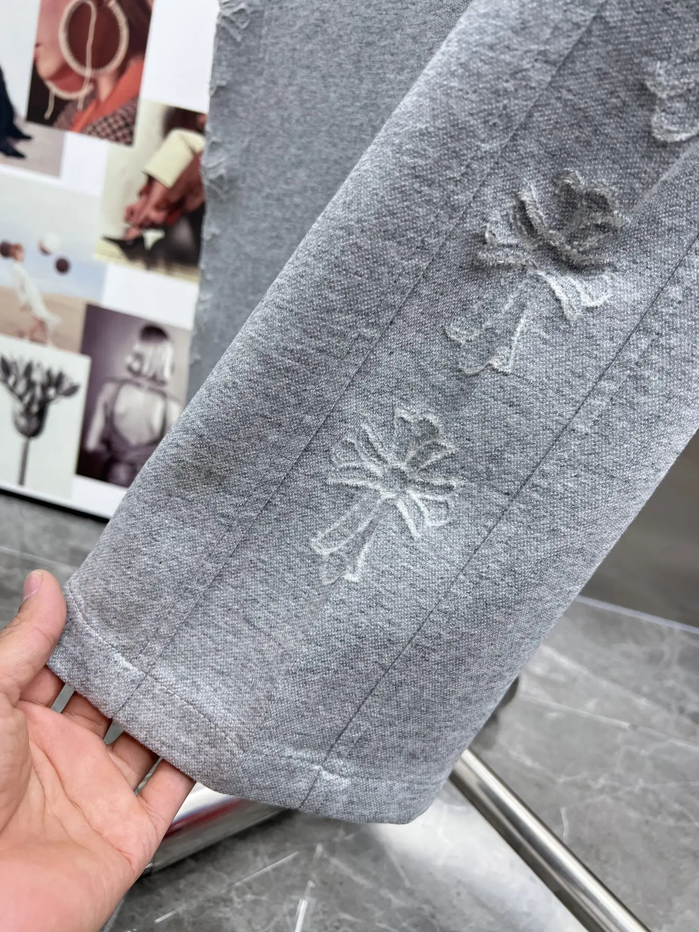 Embroidered Logo Cotton-Blend Sweatpants D23014238 — view 9