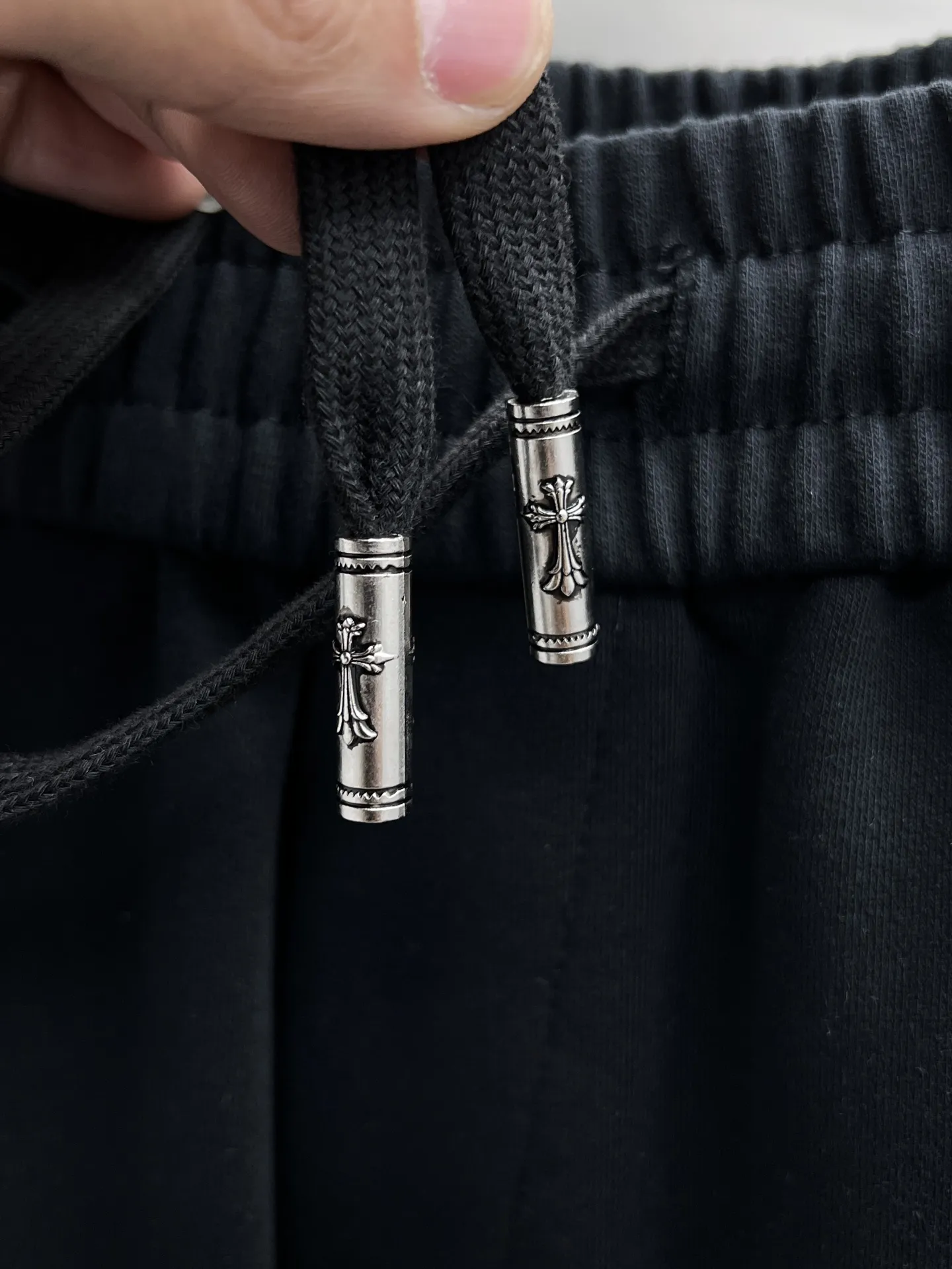 Chrome Hearts Logo Embroidered Sweatpants D23014237 — view 5