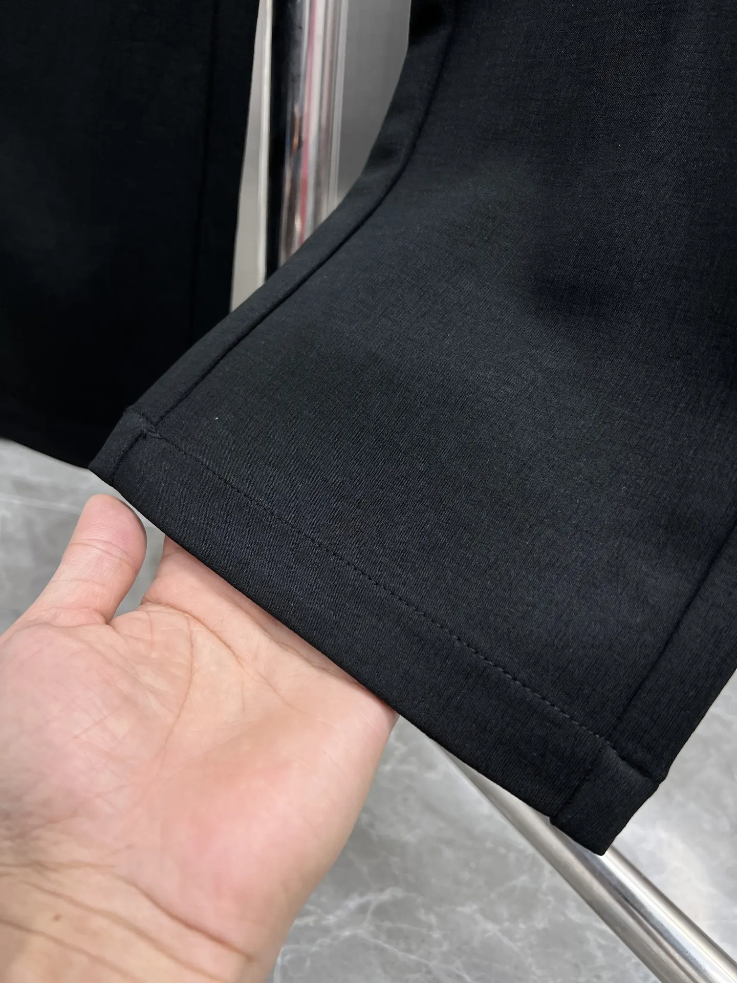 Embossed Logo Drawstring Trousers D22514239 — view 8