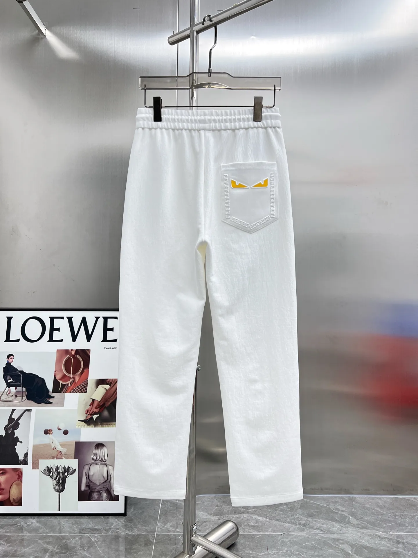 Logo-Embroidered Straight-Leg Sweatpants D22514234 — view 2