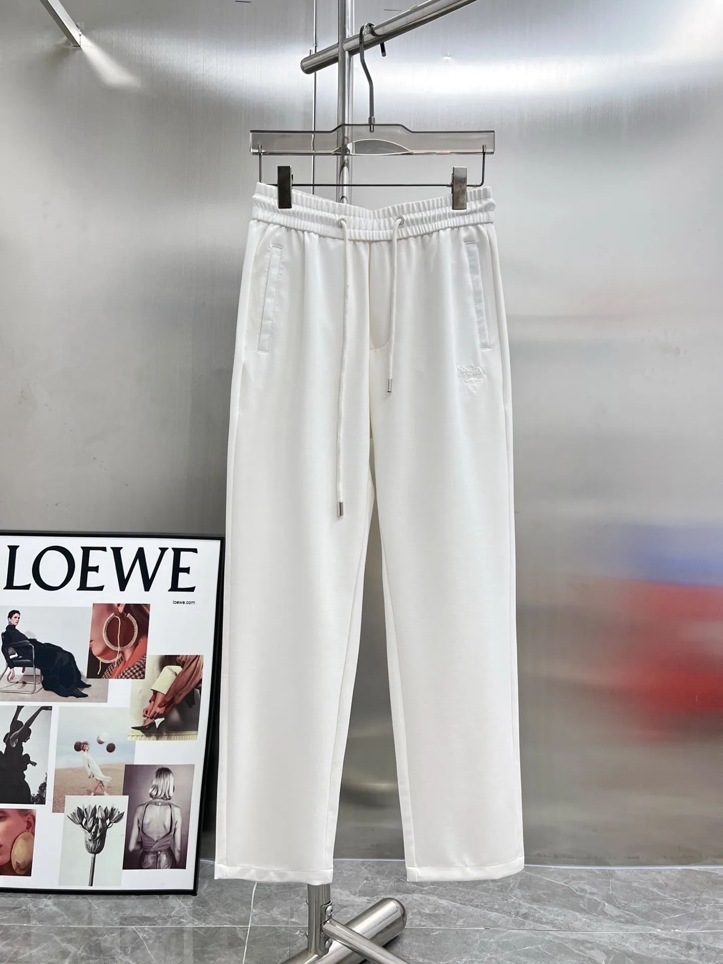 Logo-Embroidered Drawstring Sweatpants D22514226