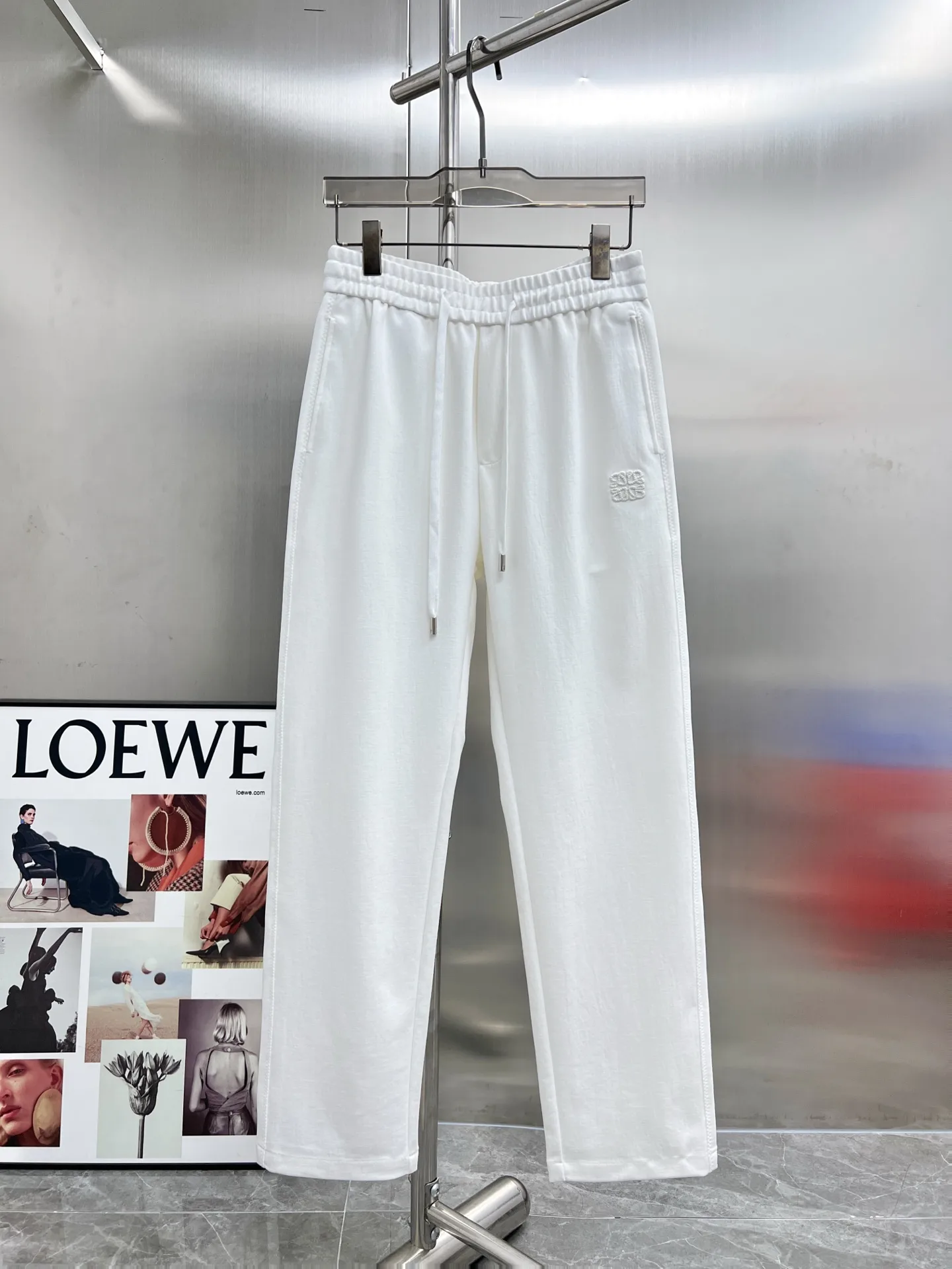 Embroidered Logo Drawstring Sweatpants D22514224