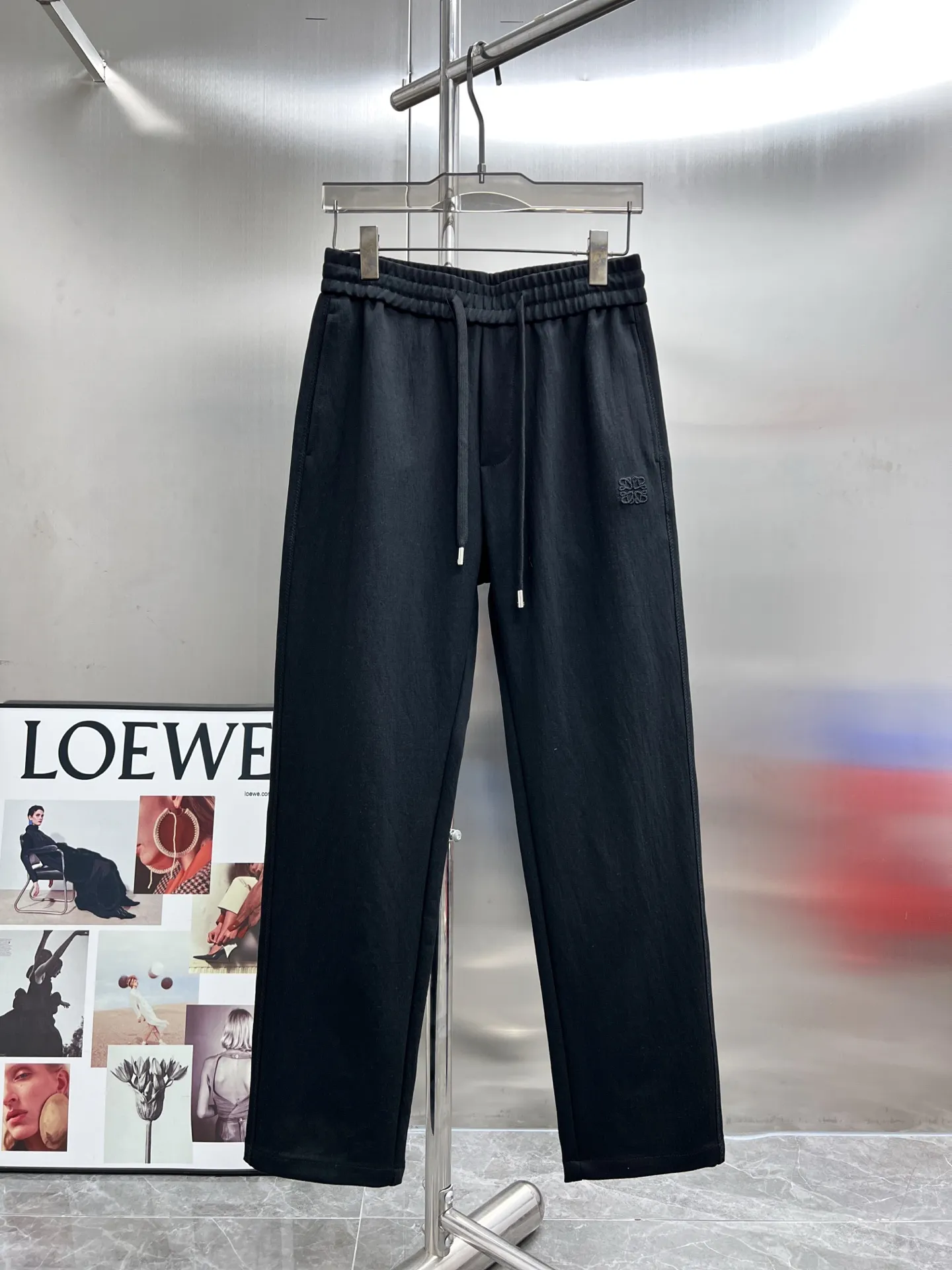 Embroidered Logo Drawstring Sweatpants D22514223
