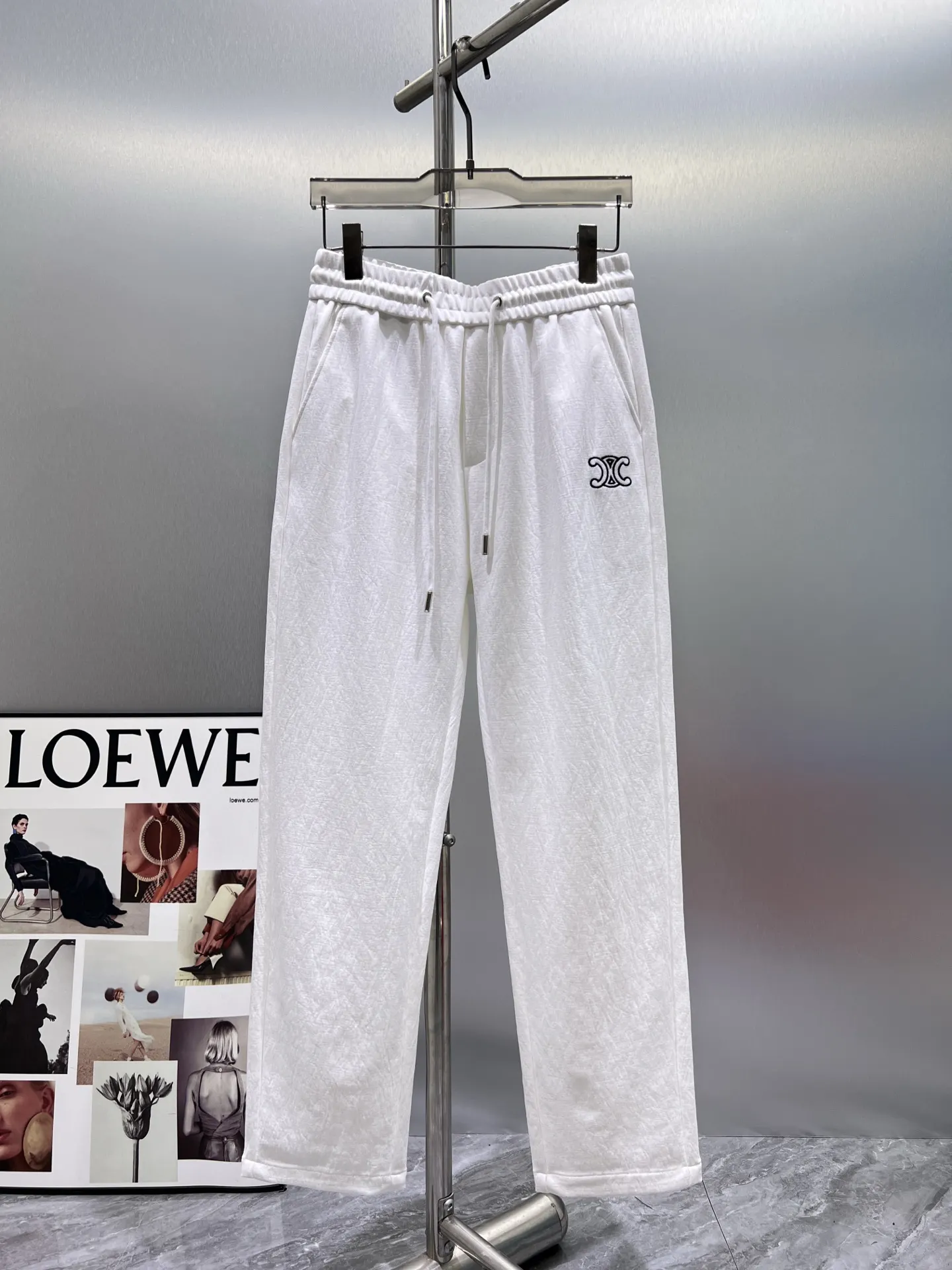 Logo Embroidered Cotton-Blend Sweatpants D22011961