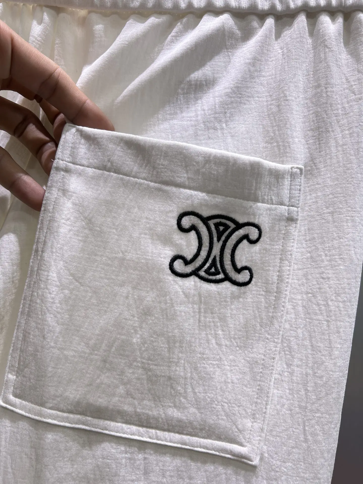 Logo Embroidered Cotton-Blend Sweatpants D22011961 — view 7