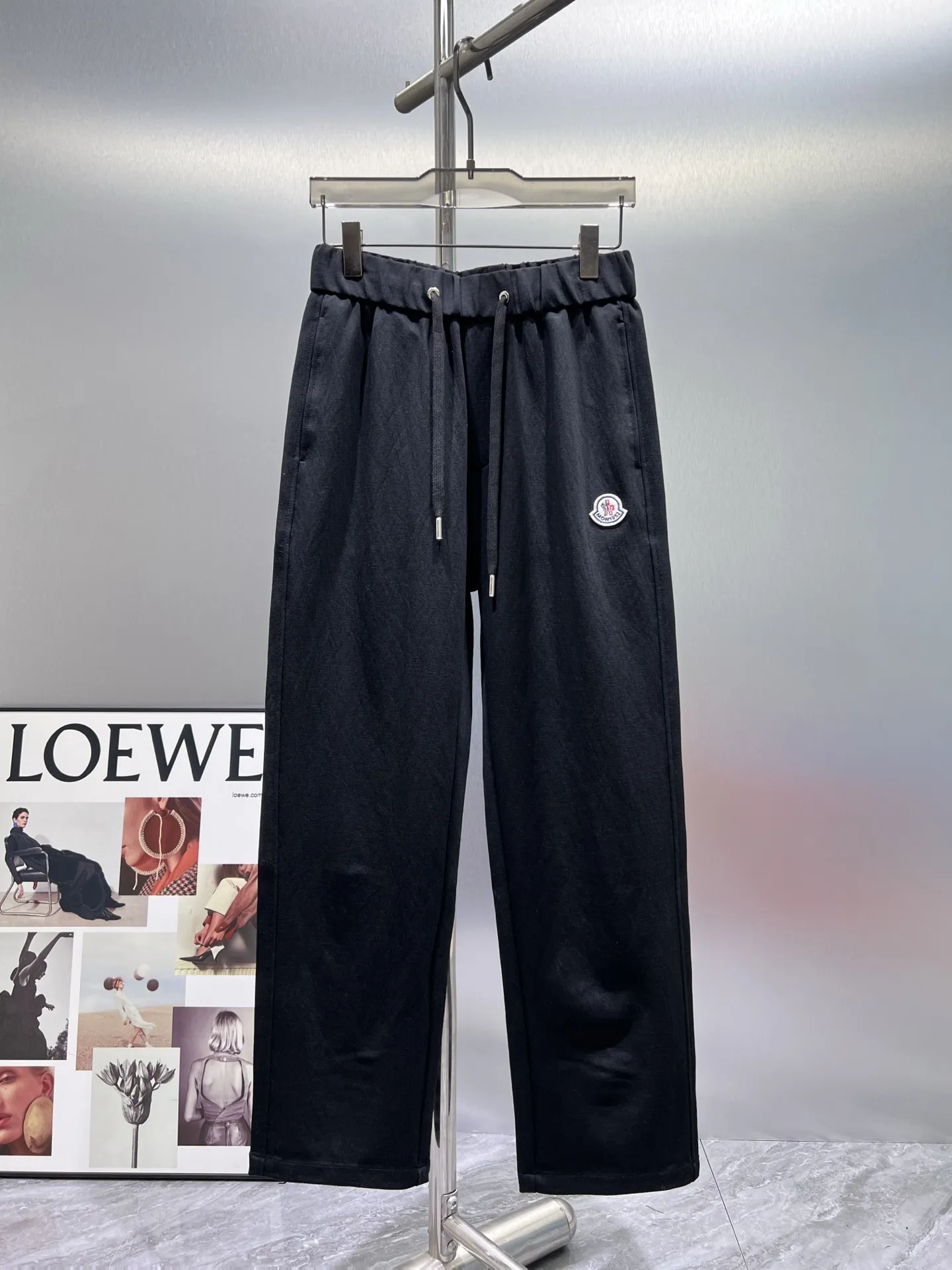 Logo-Appliquéd Straight-Leg Sweatpants D22511960