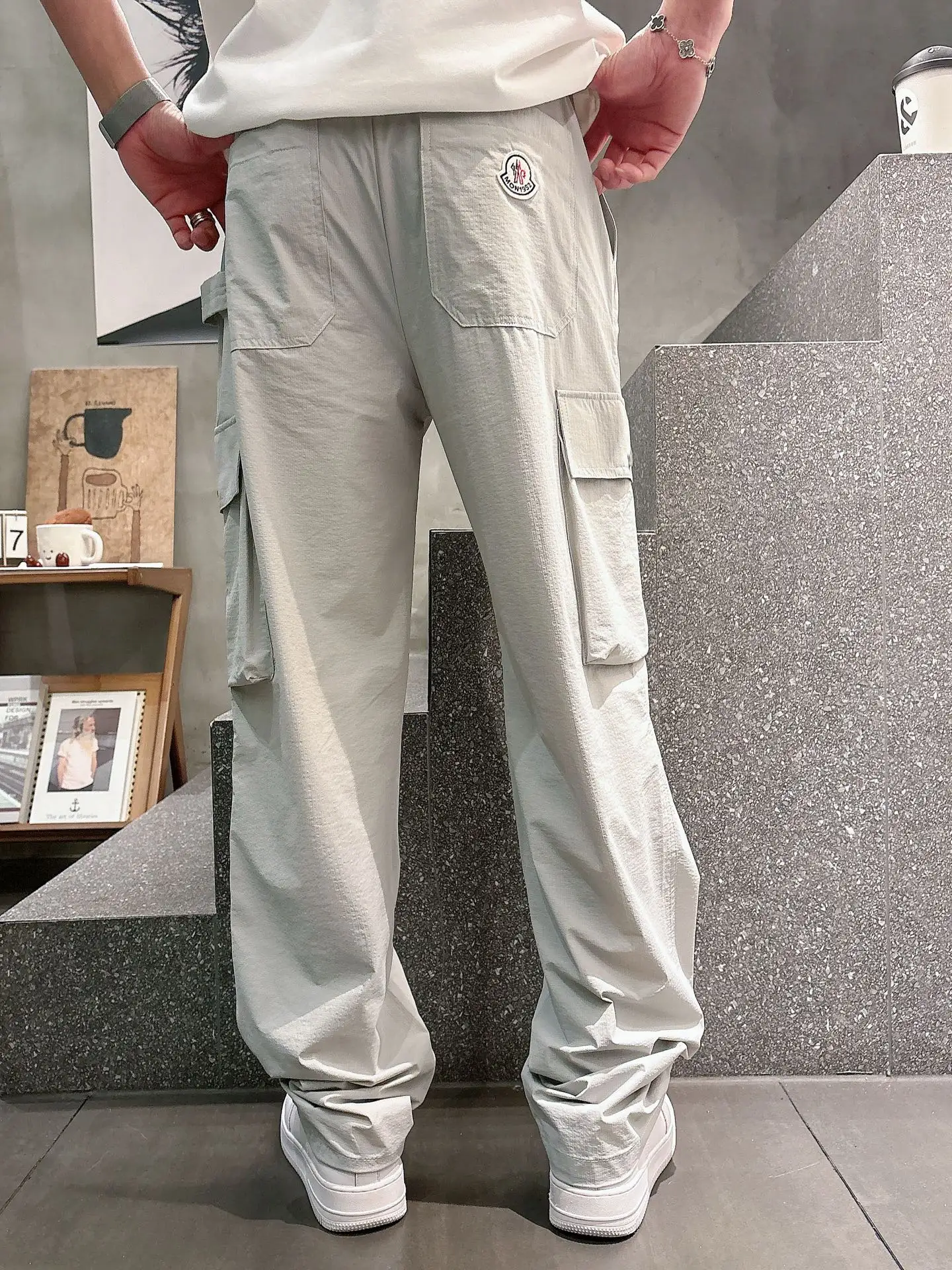 Moncler Logo-Appliqué Cargo Trousers D23511992 — view 8