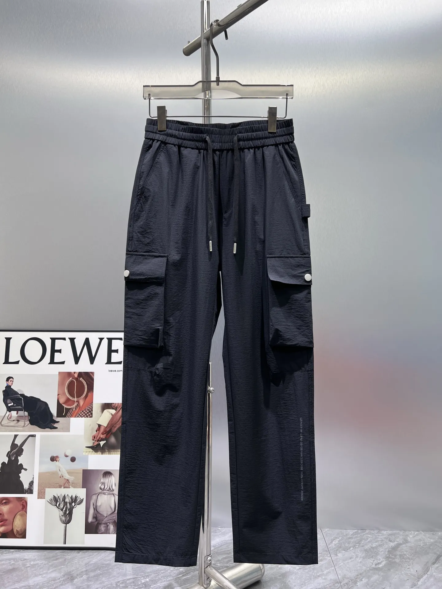 Straight-Leg Cargo Trousers D23511956