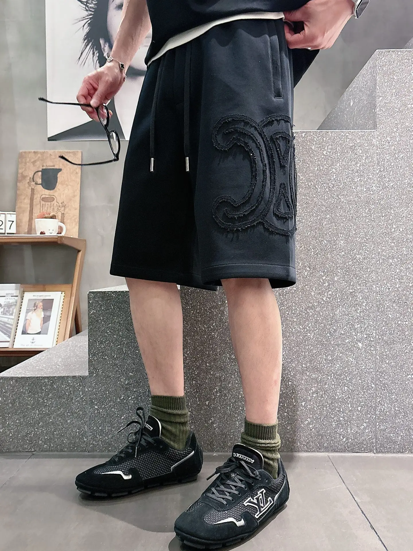 Logo Appliqué Cotton Jersey Shorts D20012049 — view 4