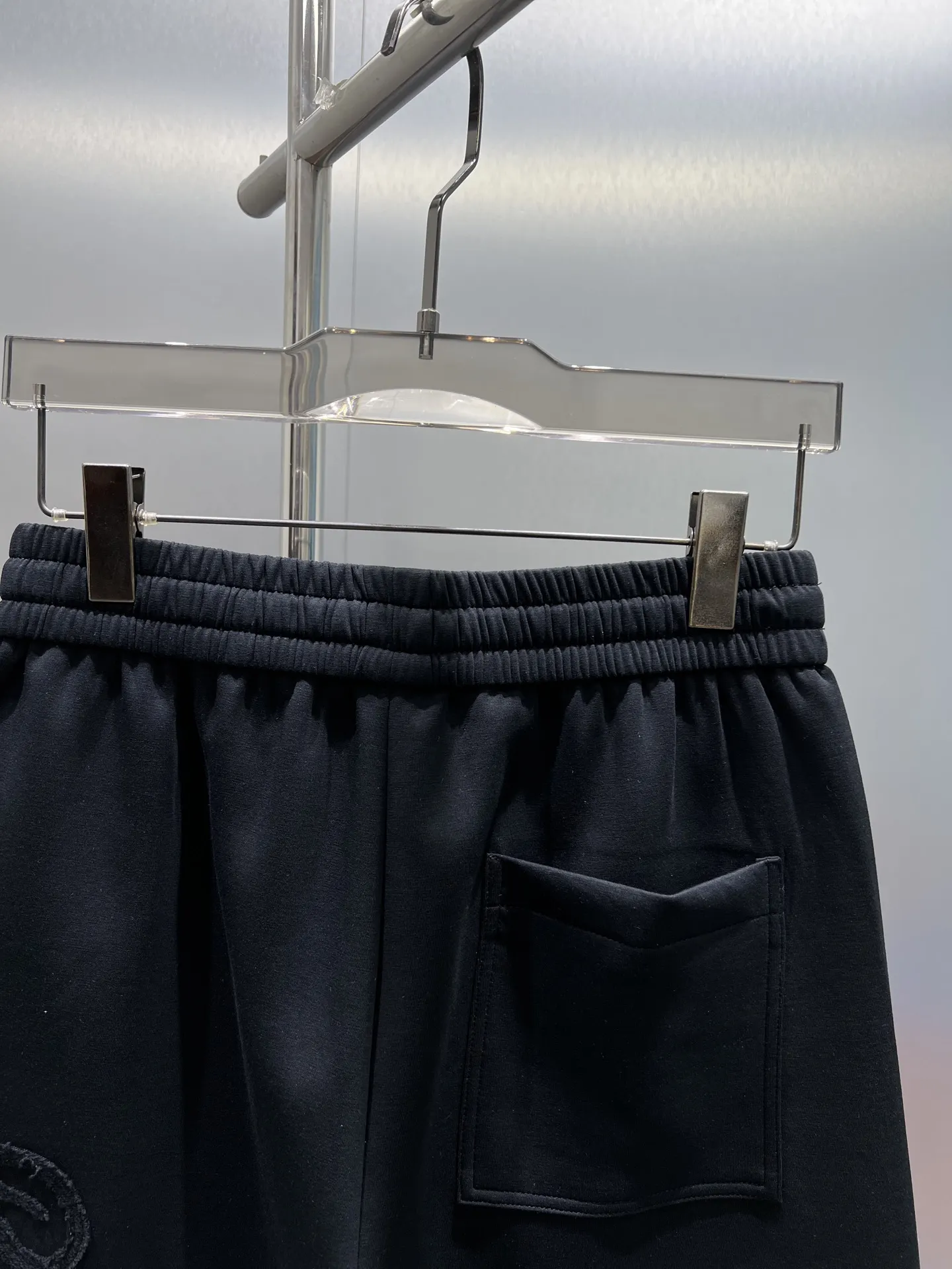 Logo Appliqué Cotton-Jersey Shorts D20012025 — view 7