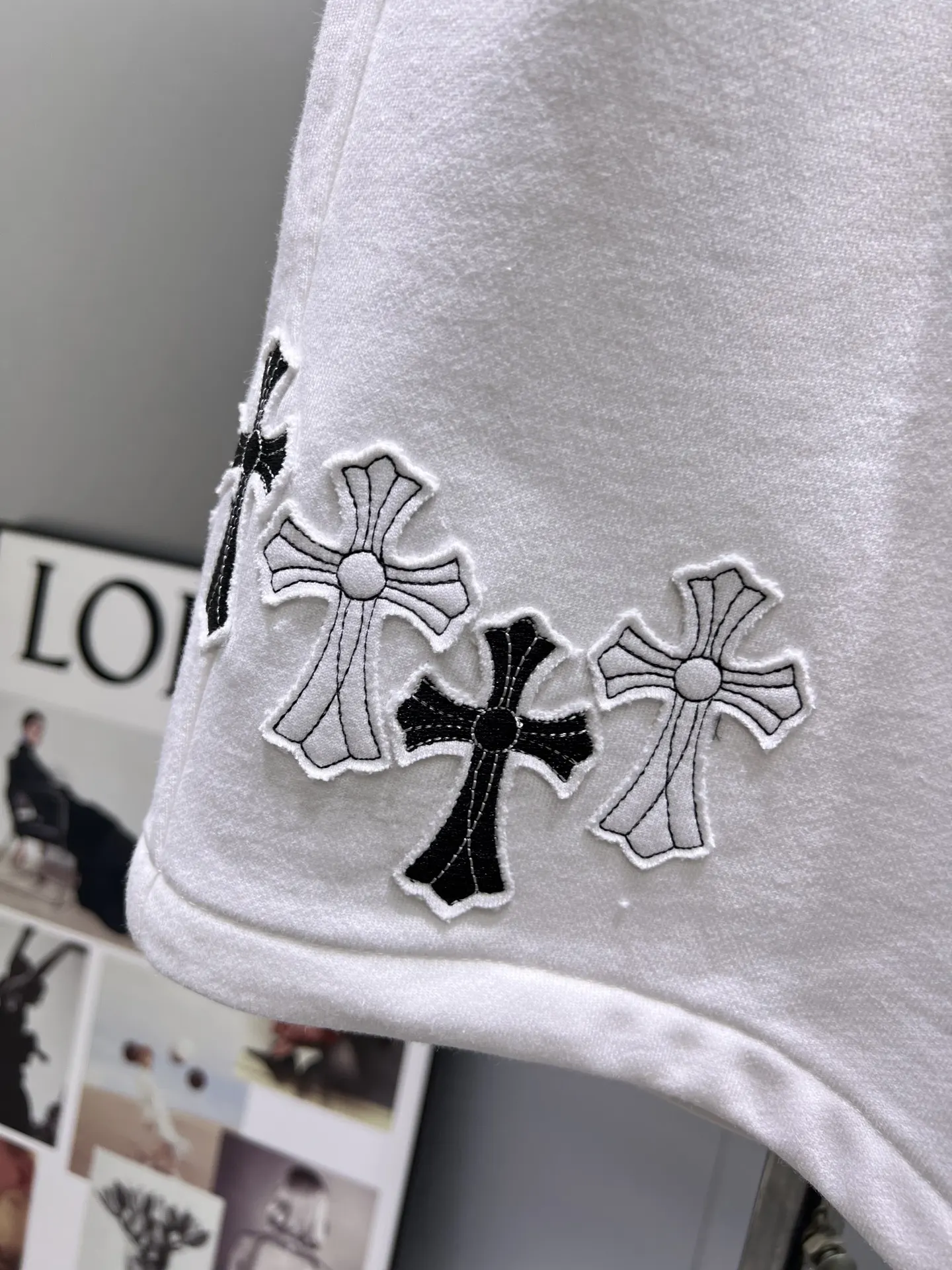 Cross Patch Embroidered Sweat Shorts D21012010 — view 7