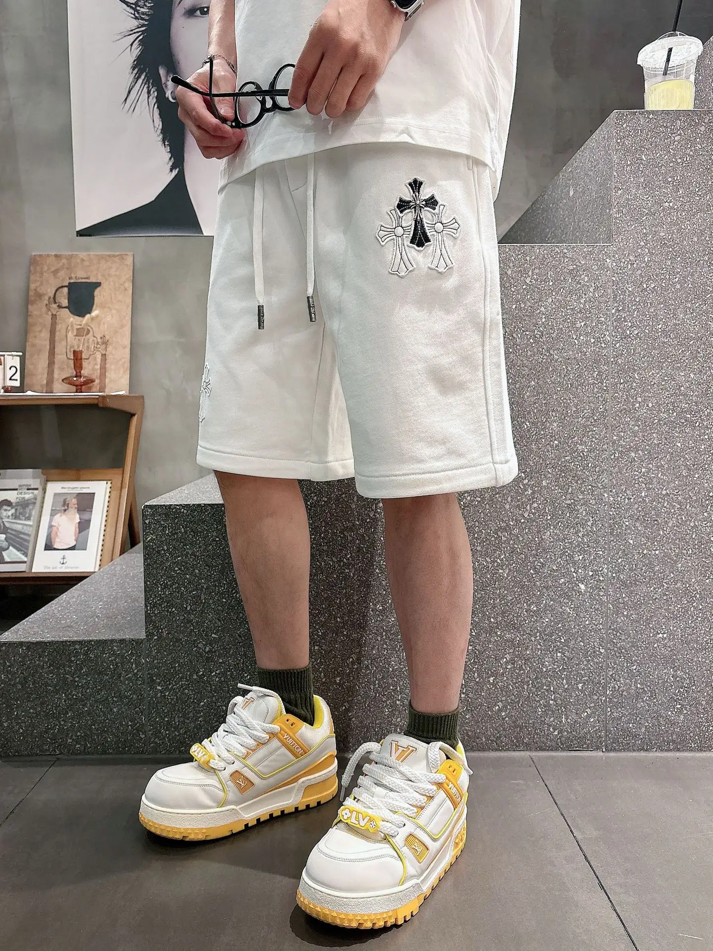 Logo Patch Cotton-Jersey Shorts D21012036 — view 7