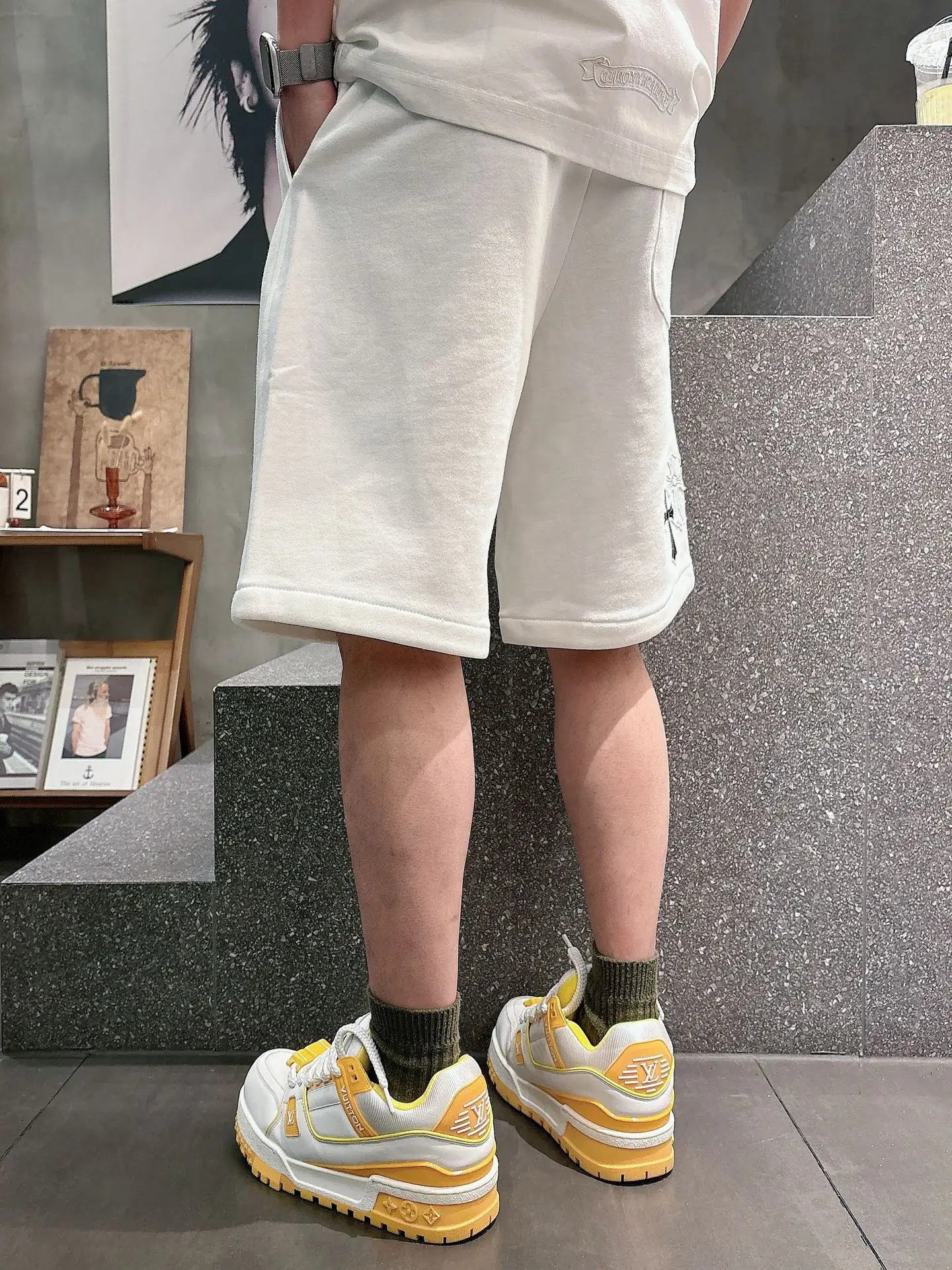 Logo Patch Cotton-Jersey Shorts D21012036 — view 9