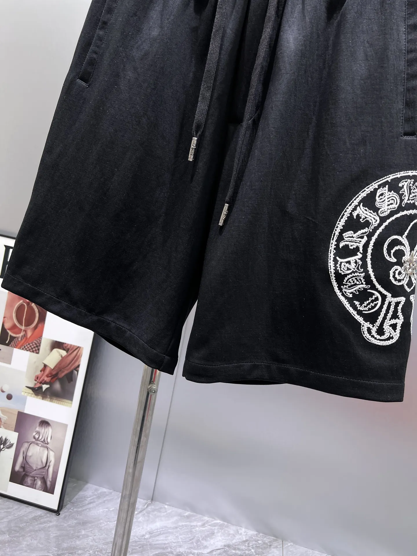 Logo Embroidered Cotton-Jersey Shorts D20012021 — view 7