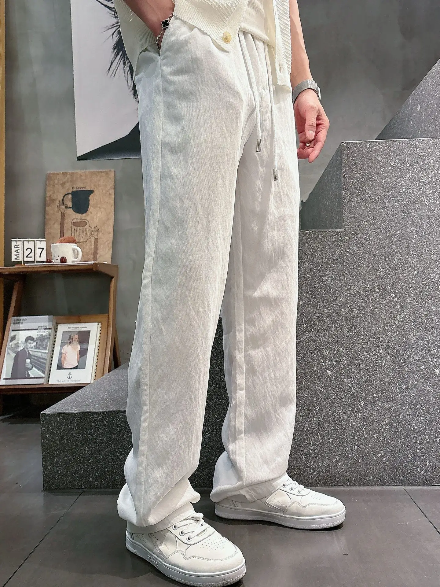 Logo-Patch Drawstring Casual Trousers D23011989 — view 4