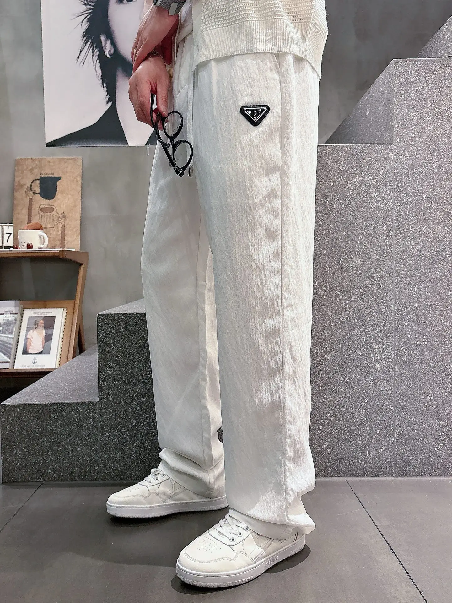 Logo-Patch Drawstring Casual Trousers D23011989 — view 6