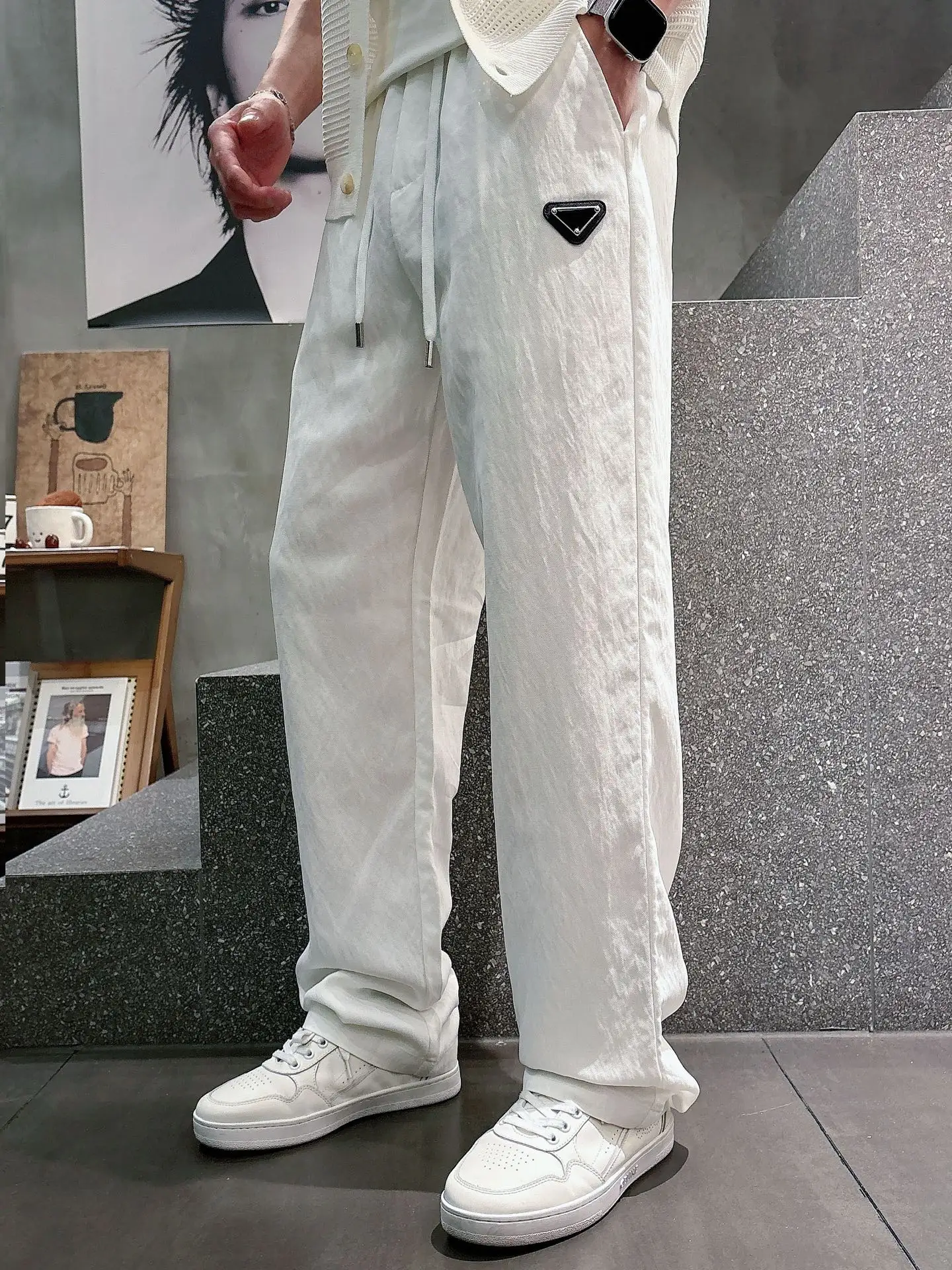Logo-Patch Drawstring Casual Trousers D23011989 — view 9