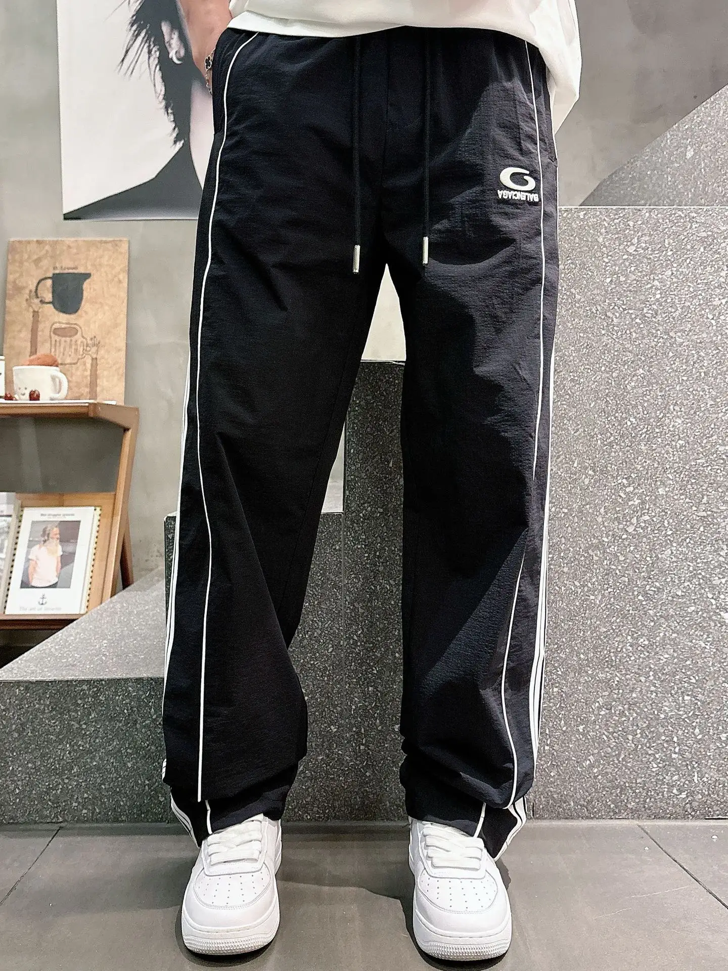 Logo Embroidered Side-Stripe Track Pants D23511990