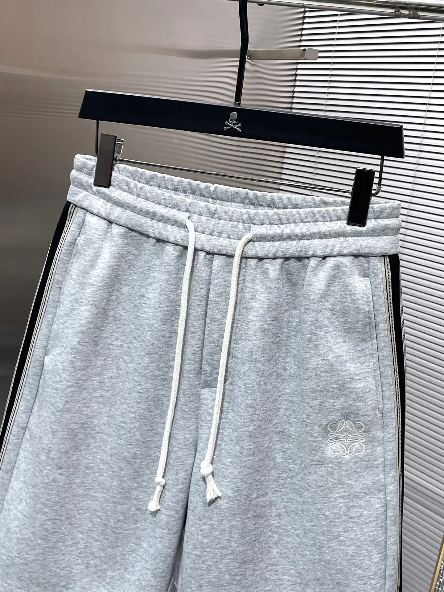 Logo Embroidered Cotton-Blend Jersey Shorts D20512028 — view 5