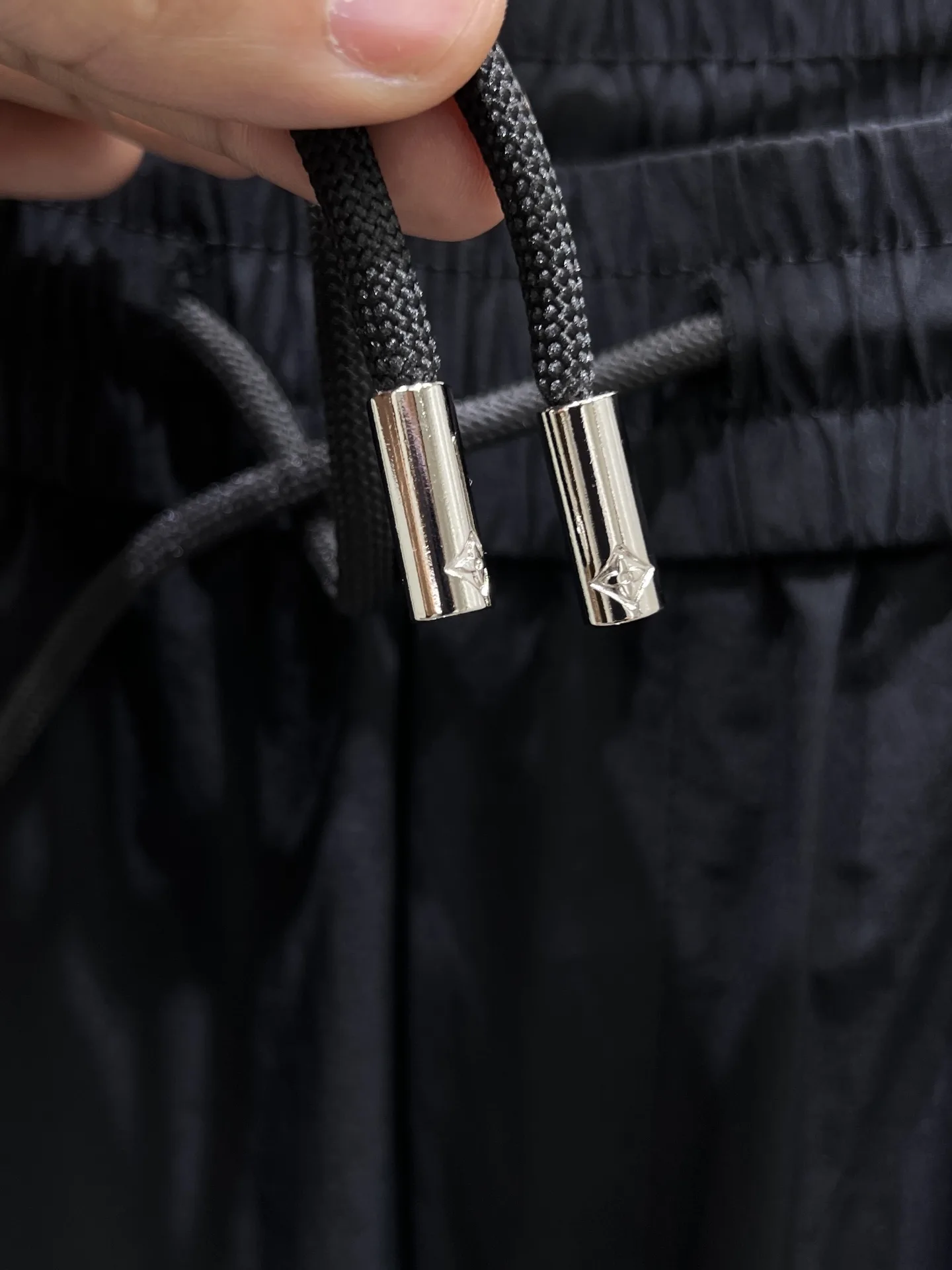Embroidered Logo Drawstring Trousers D21512002 — view 4