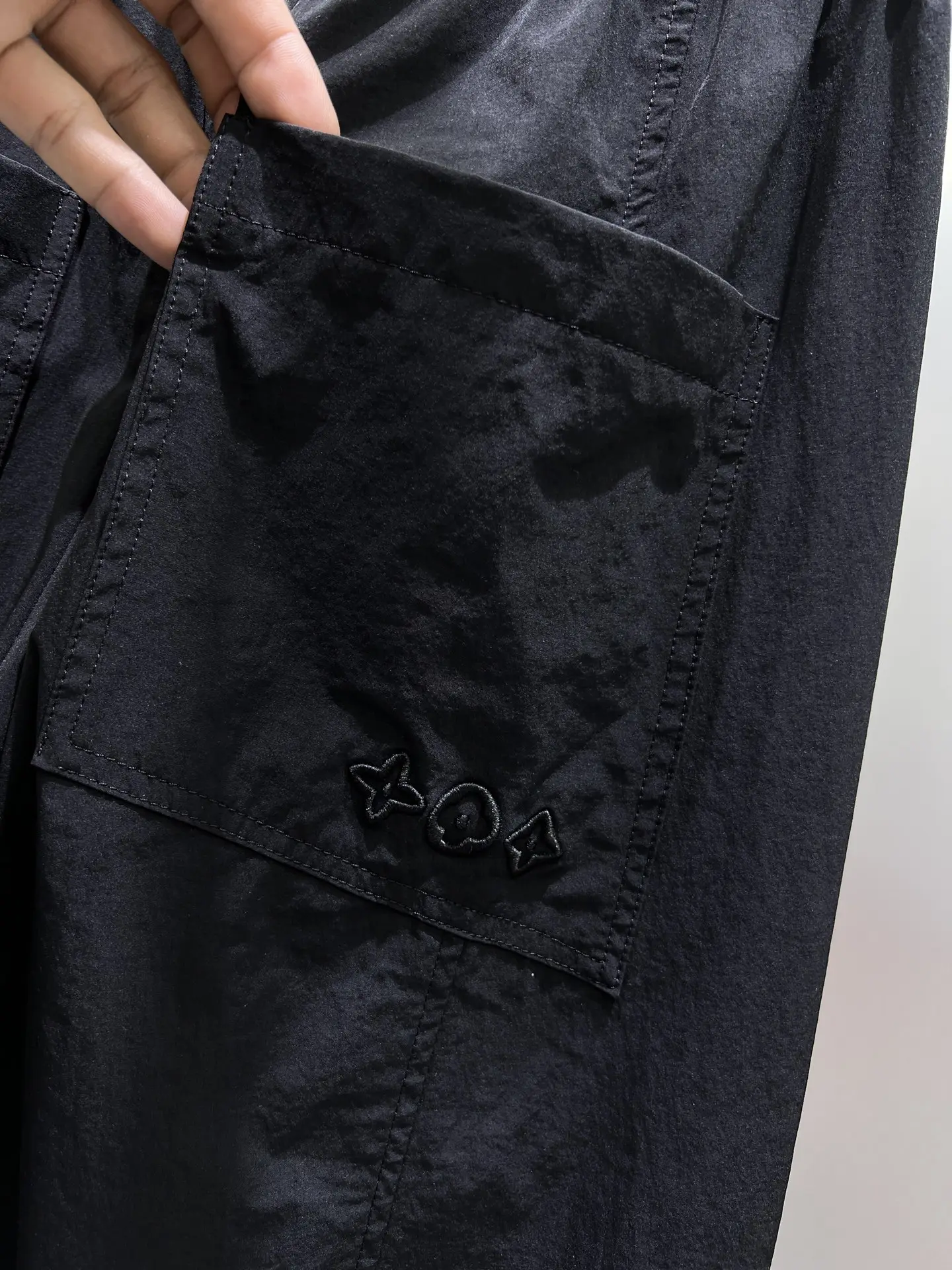 Embroidered Logo Drawstring Trousers D21512002 — view 7