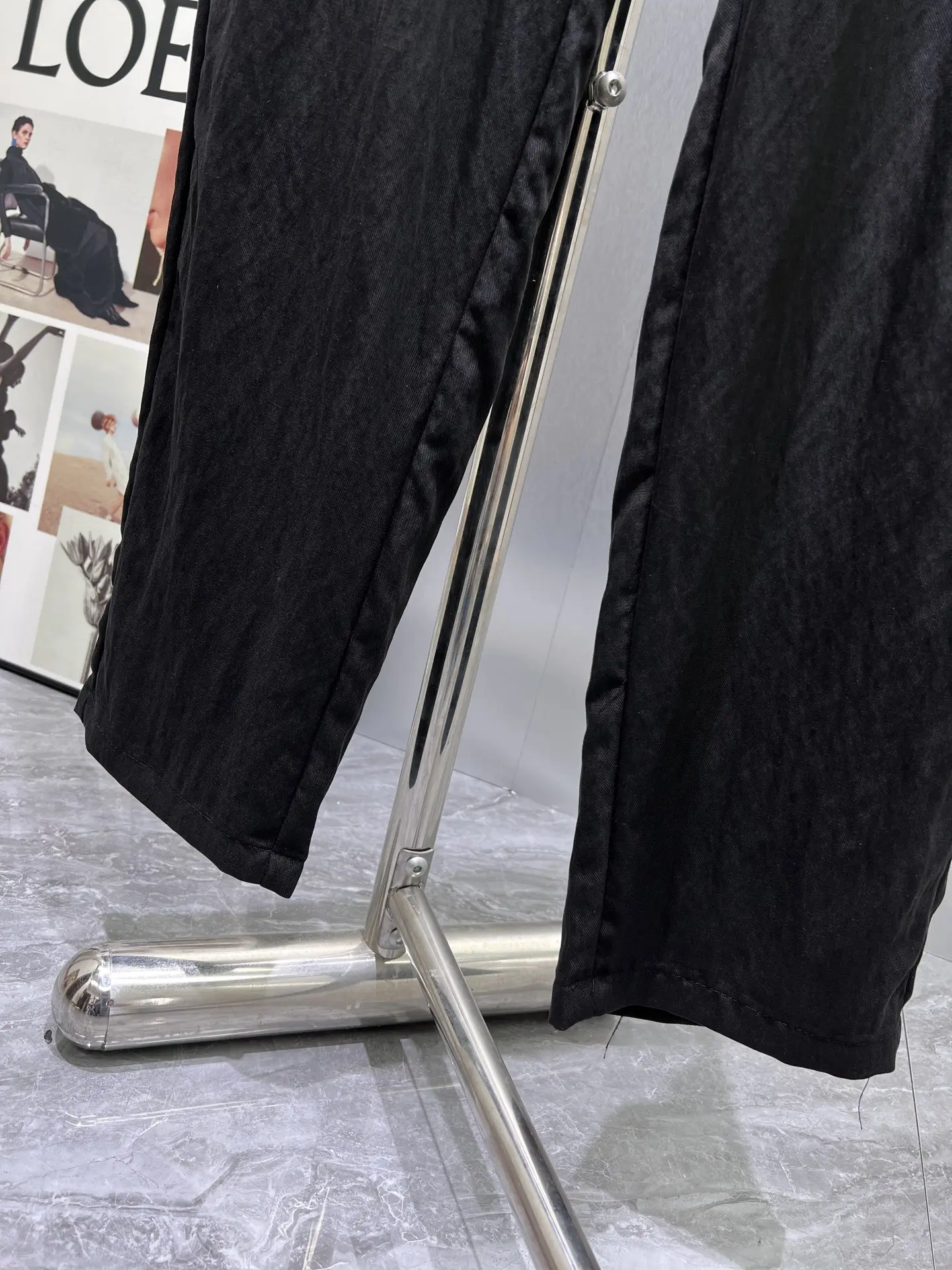 Logo-Embroidered Tencel-Linen Trousers D23012005 — view 8