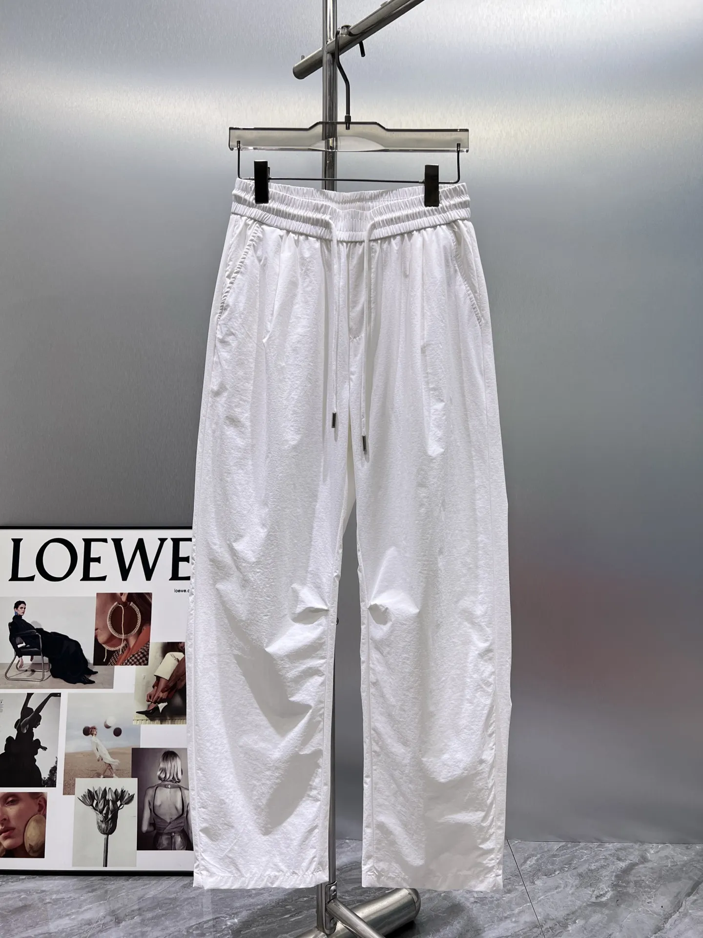 Embroidered Logo Drawstring Trousers D21511944