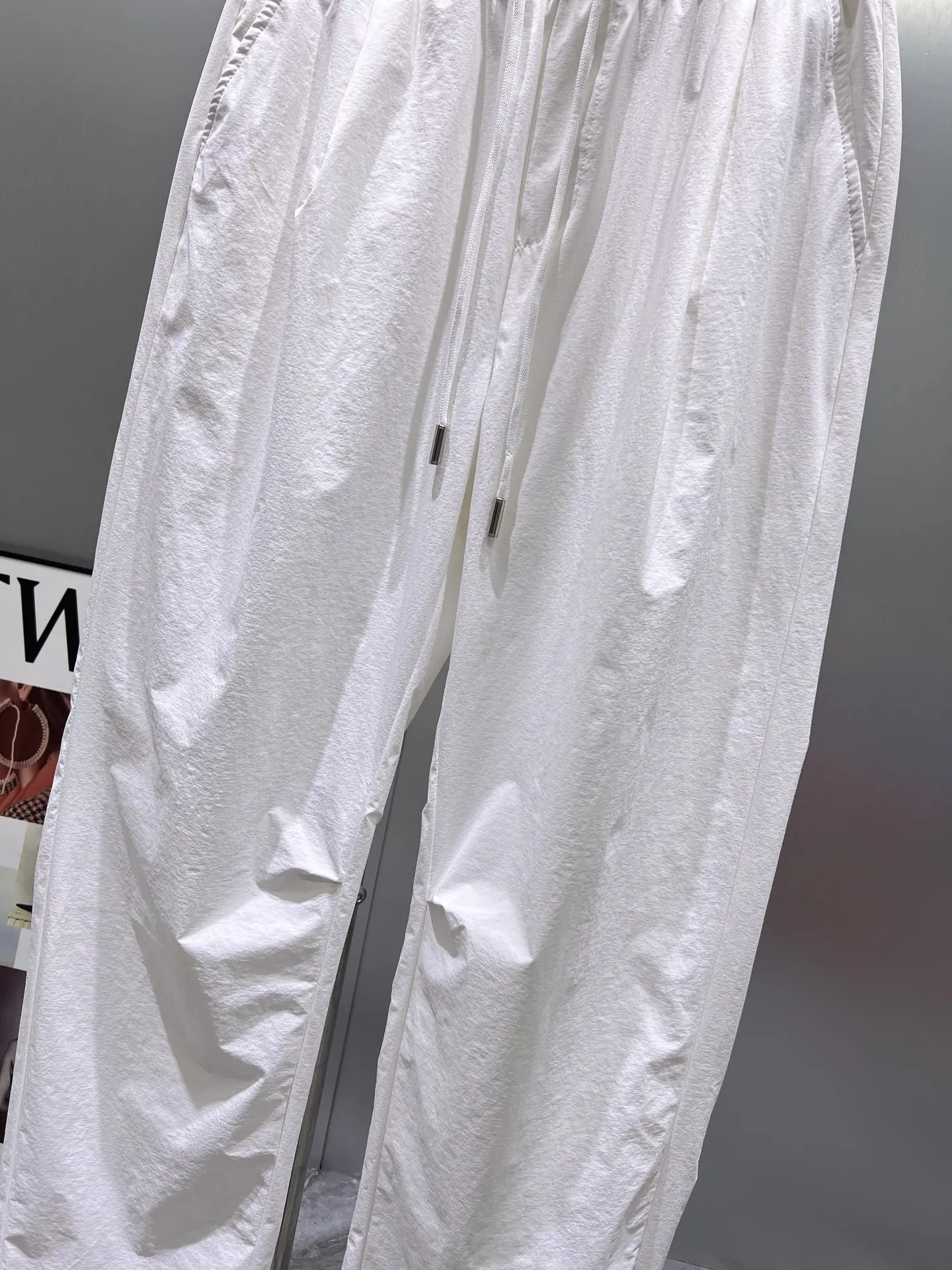 Embroidered Logo Drawstring Trousers D21511944 — view 9