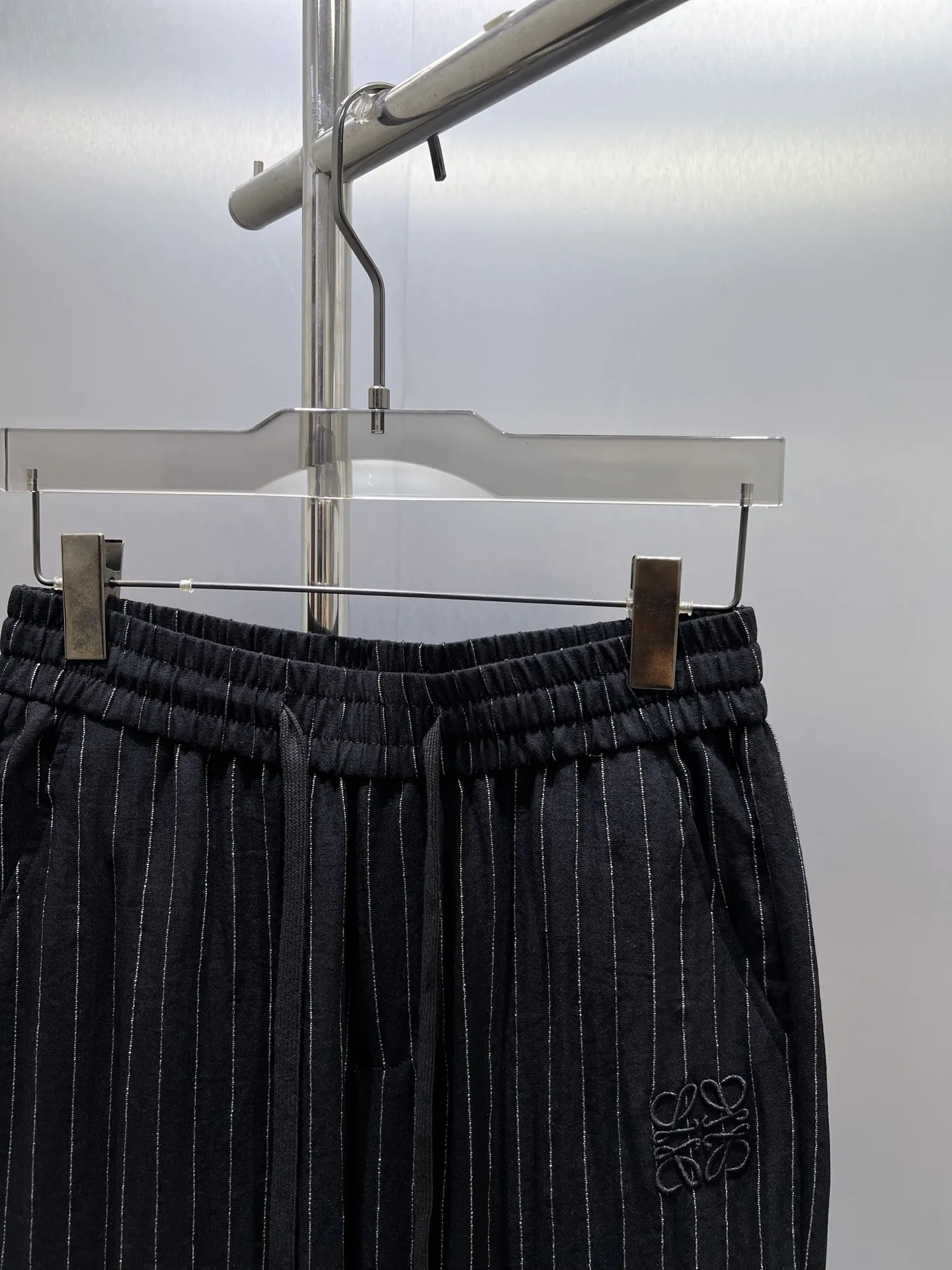 Embroidered Pinstriped Cotton-Linen Trousers D19511010 — view 3