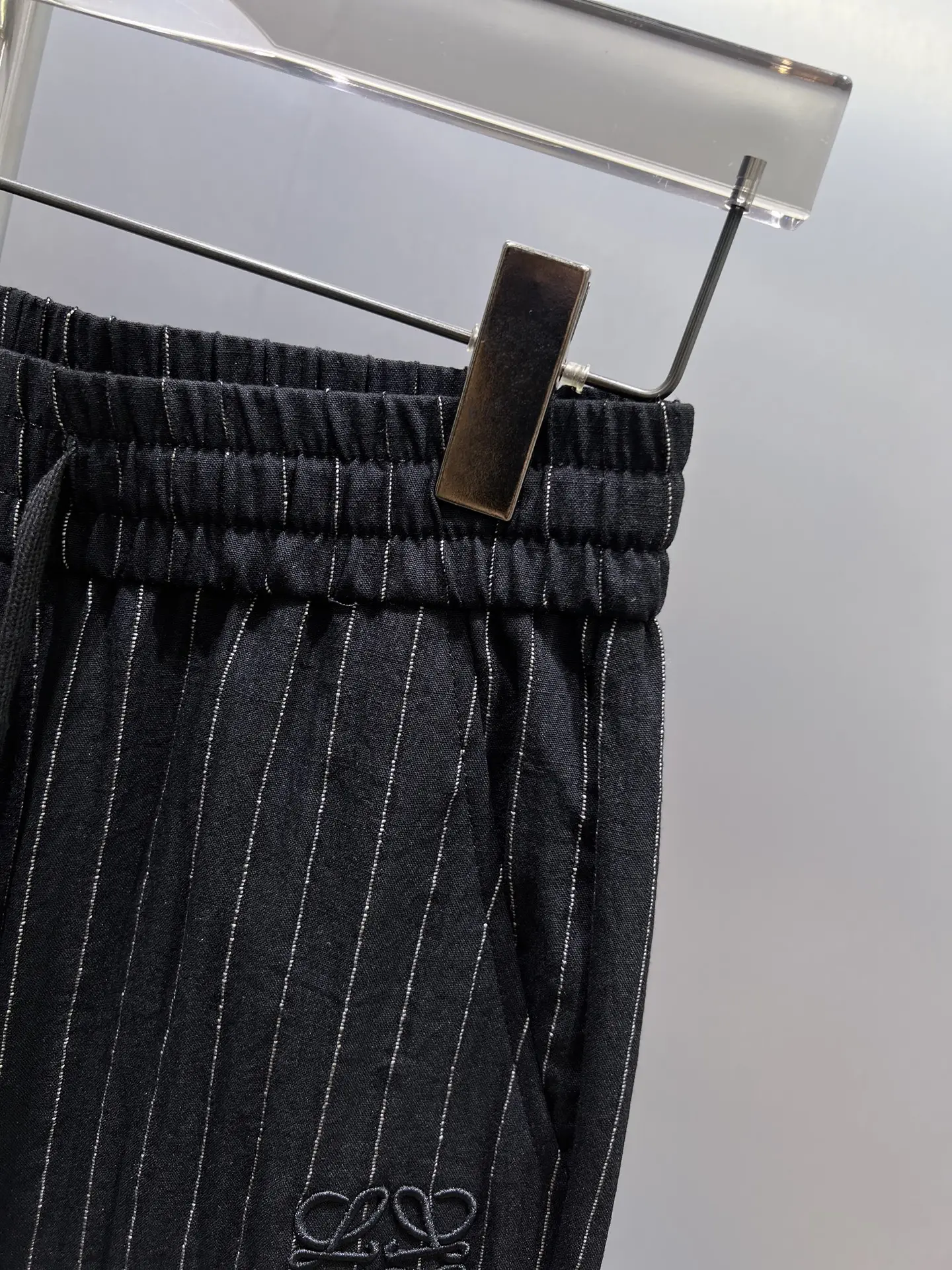 Embroidered Pinstriped Cotton-Linen Trousers D19511010 — view 9