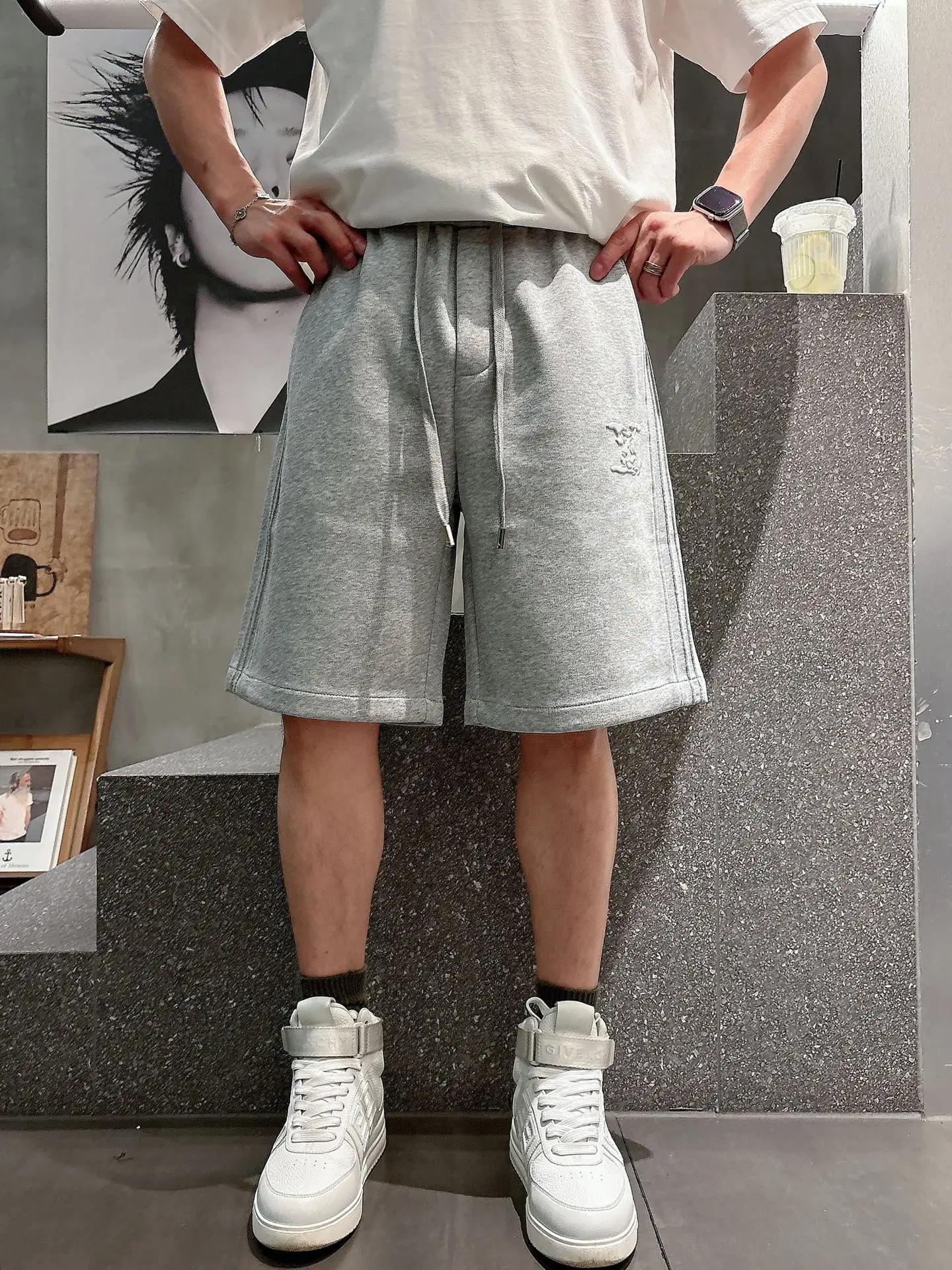 Embroidered Logo Jersey Shorts D18011020