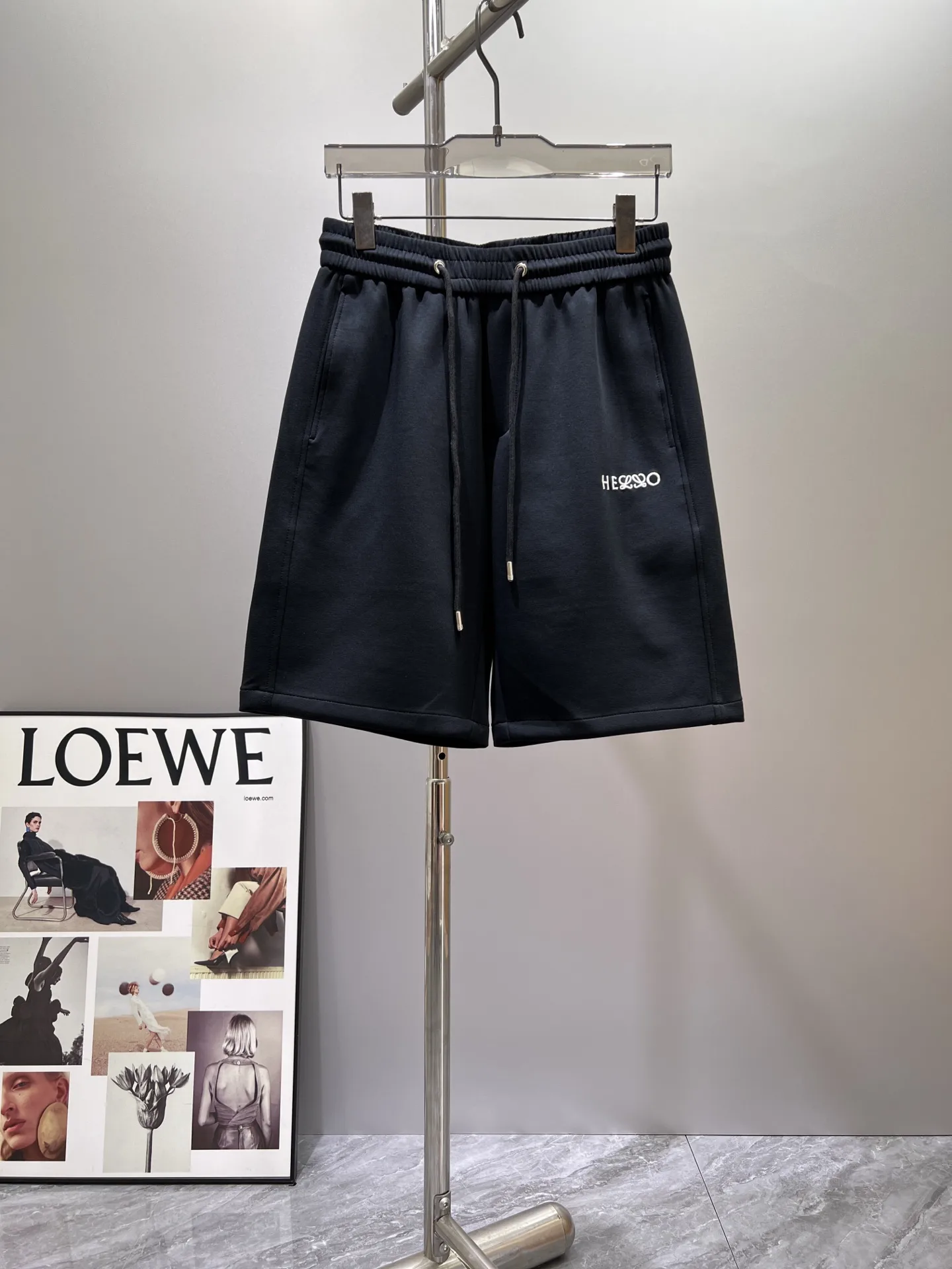 Logo-Embroidered Cotton-Blend Shorts D17011003