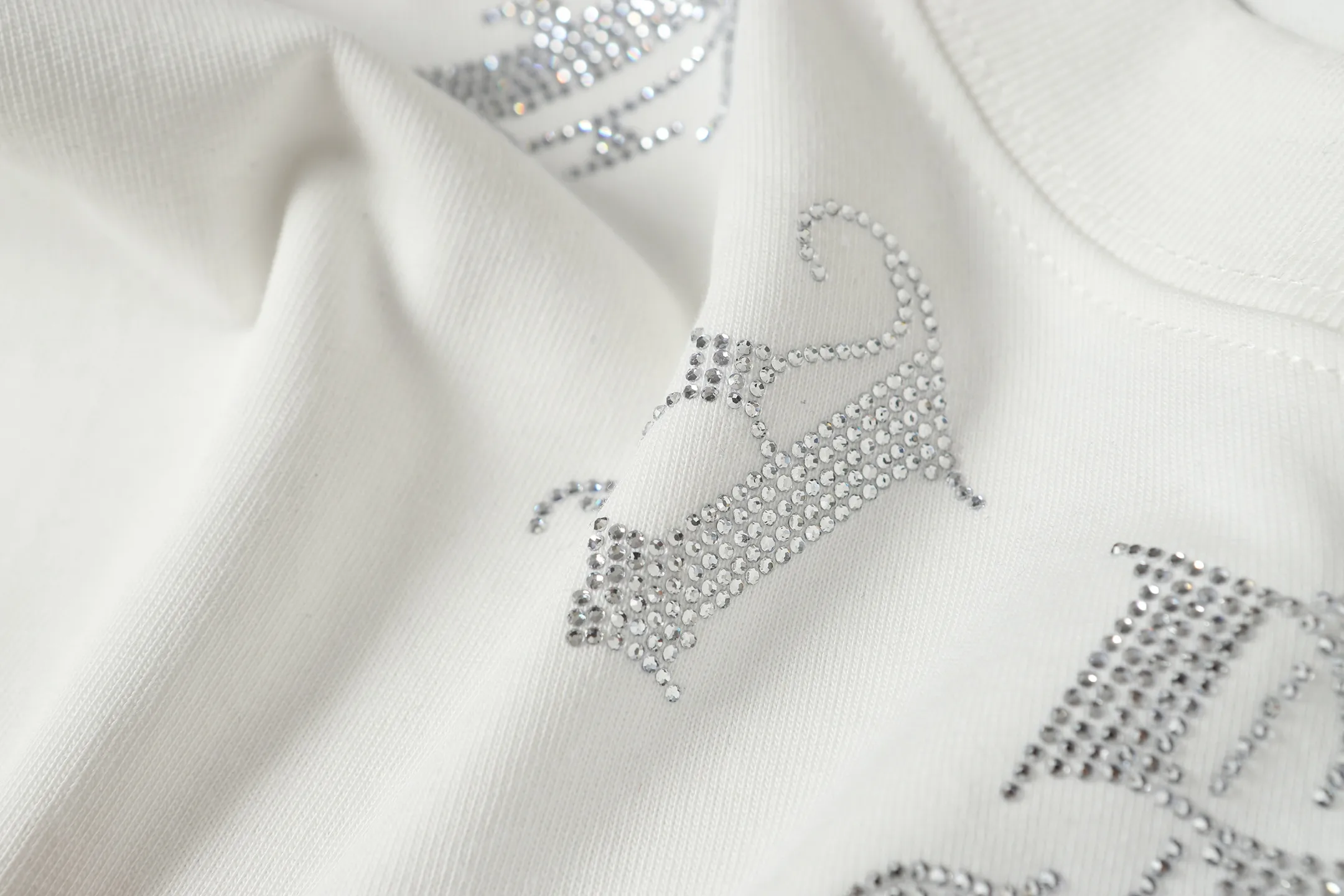 Rhinestone Gothic Script Cotton T-Shirt D10013518 — view 8