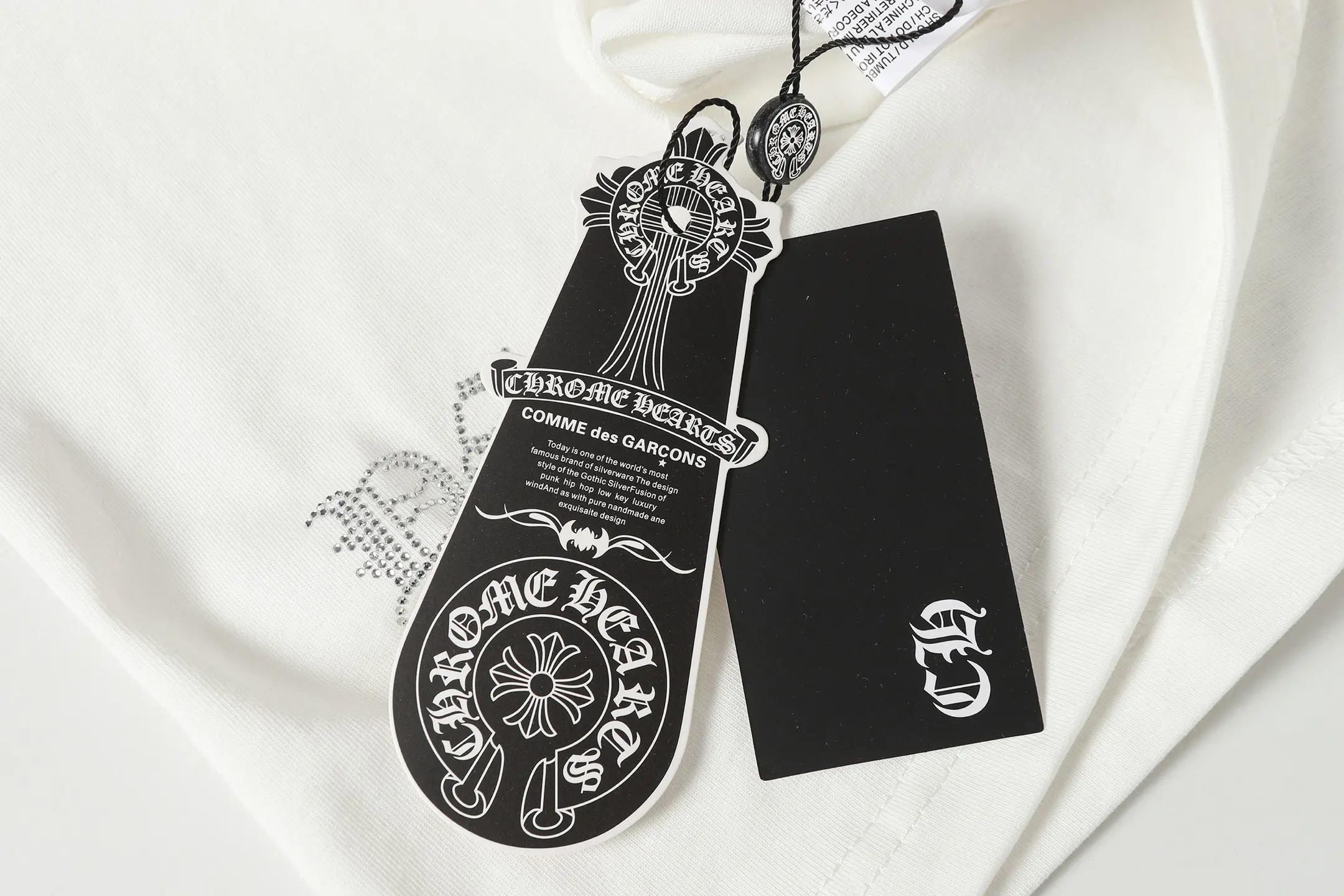 Rhinestone Gothic Script Cotton T-Shirt D10013518 — view 13