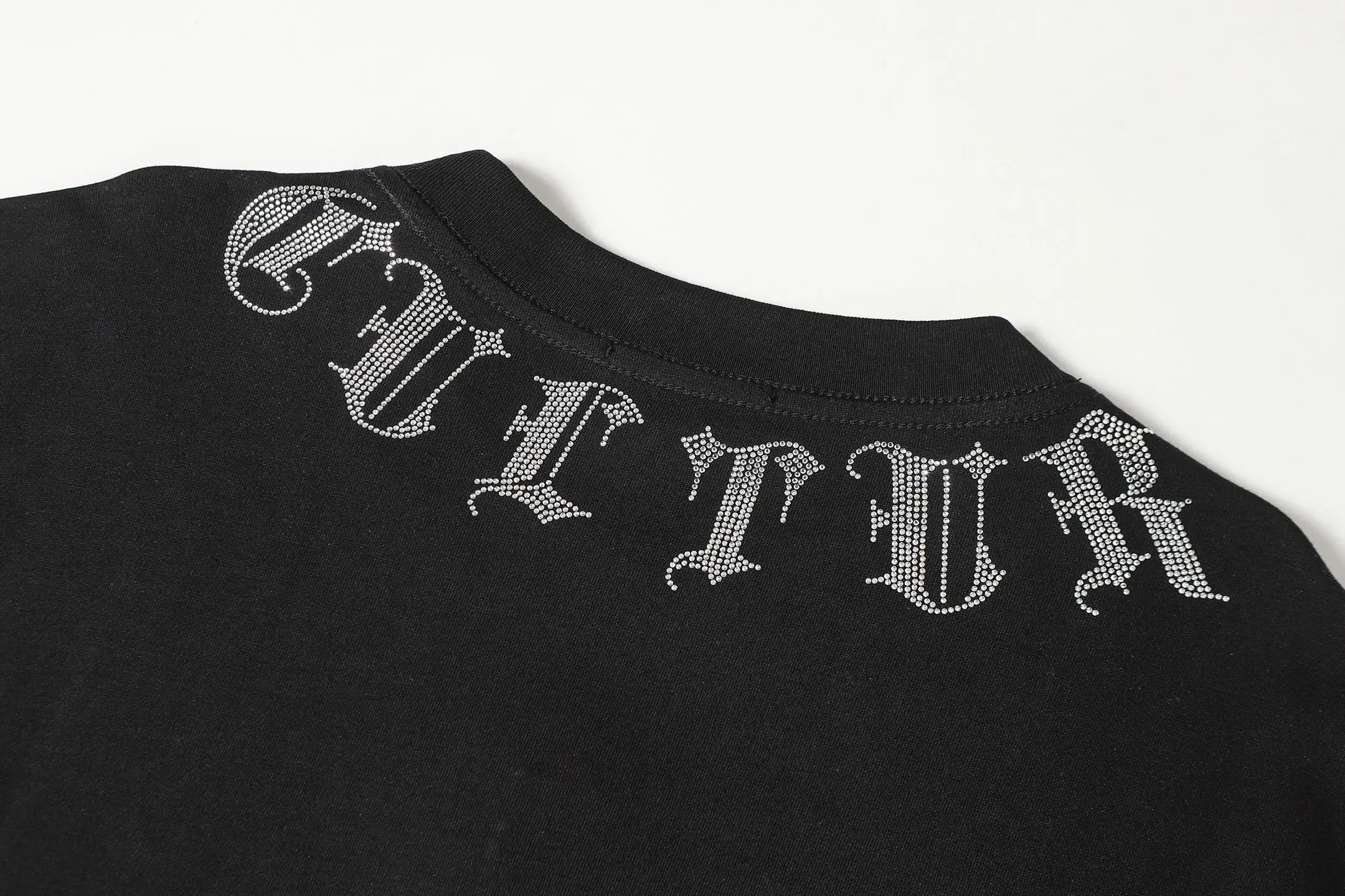 Rhinestone Gothic Script Cotton T-Shirt D10013519 — view 9