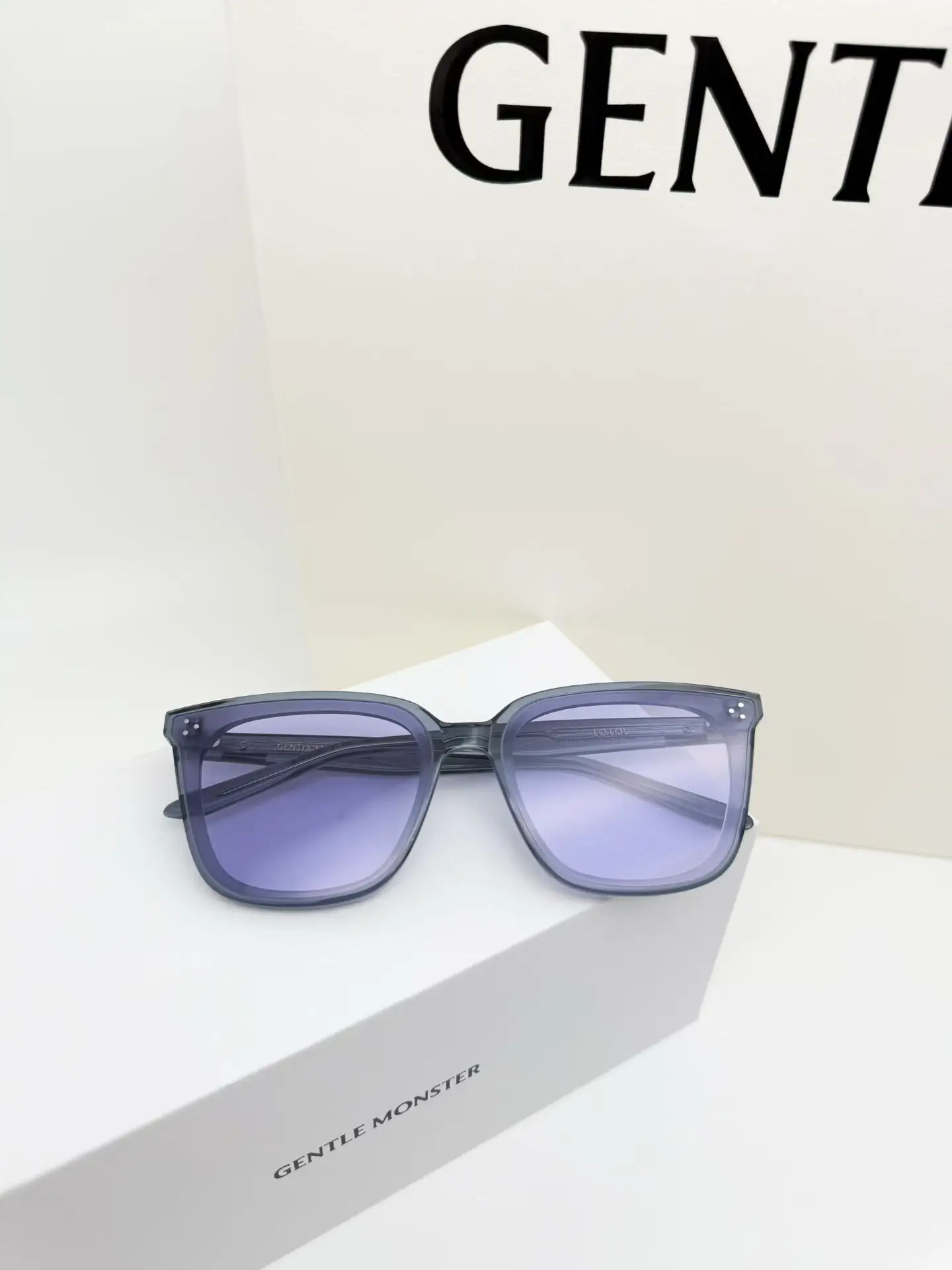 LOLOU Square-Frame Sunglasses D34018549 — view 6