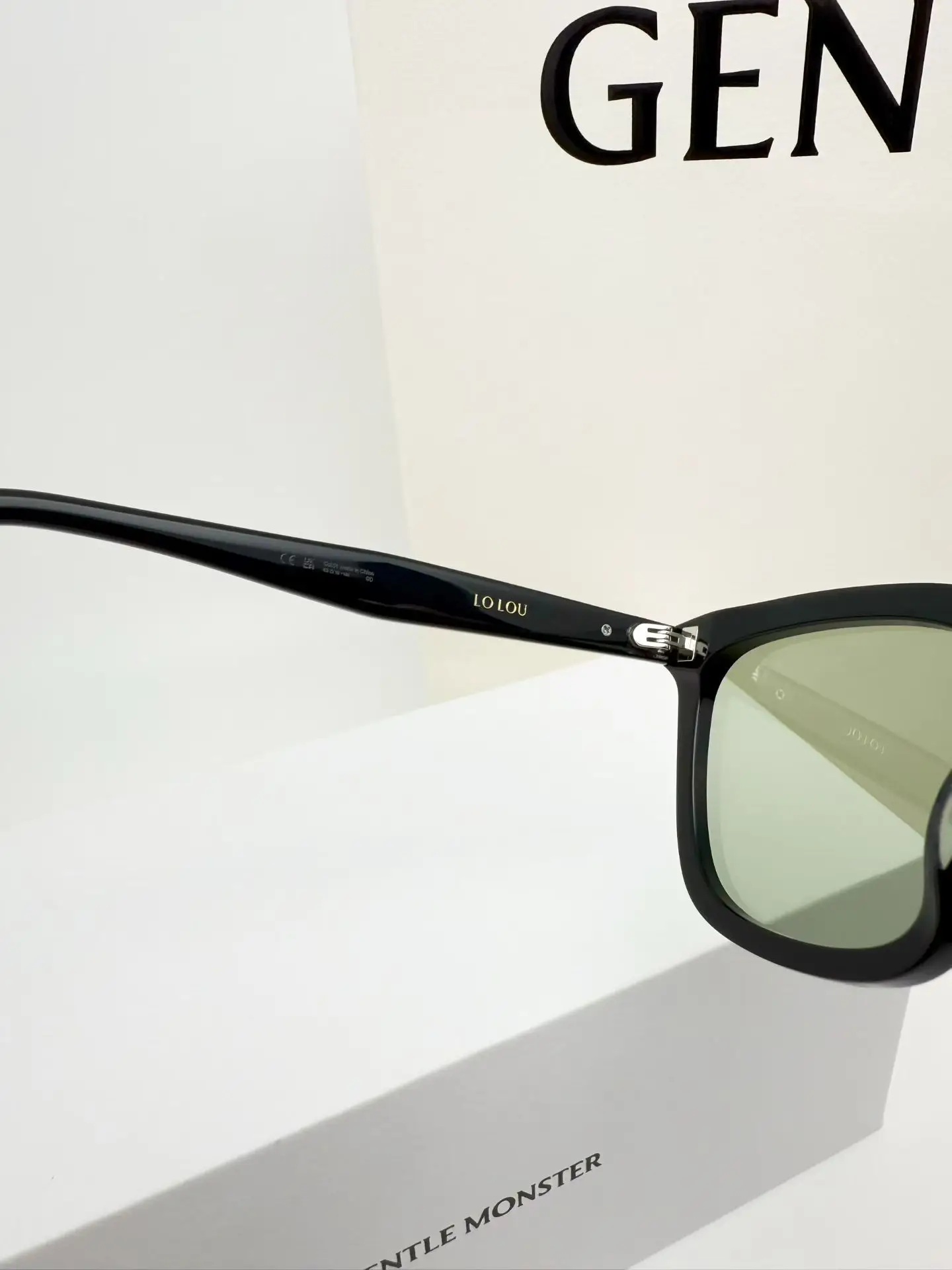 LOLOU Square-Frame Sunglasses D34018548 — view 3