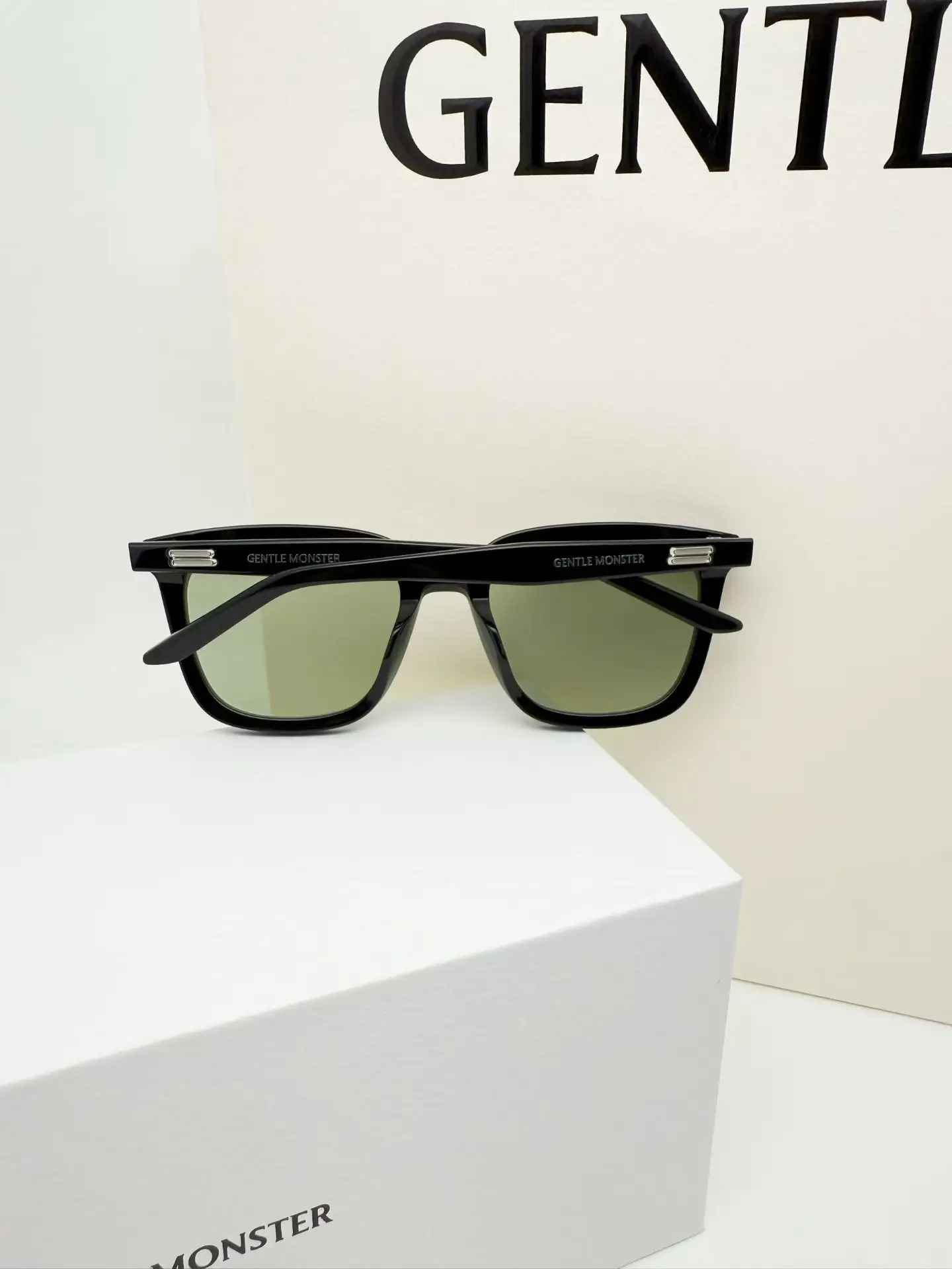 LOLOU Square-Frame Sunglasses D34018548 — view 4