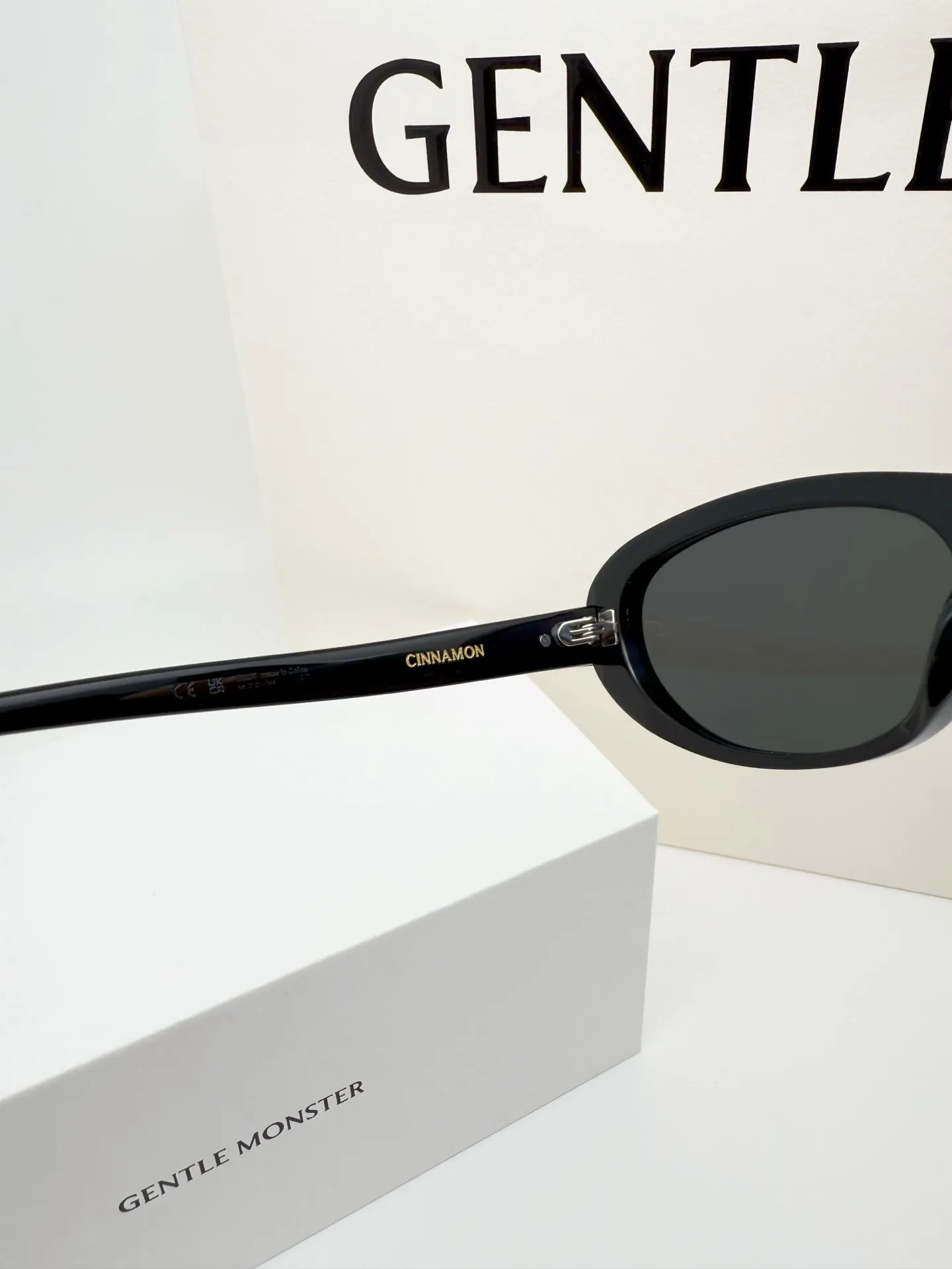 GM Cinnamon Cat-Eye Sunglasses D34018560 — view 5