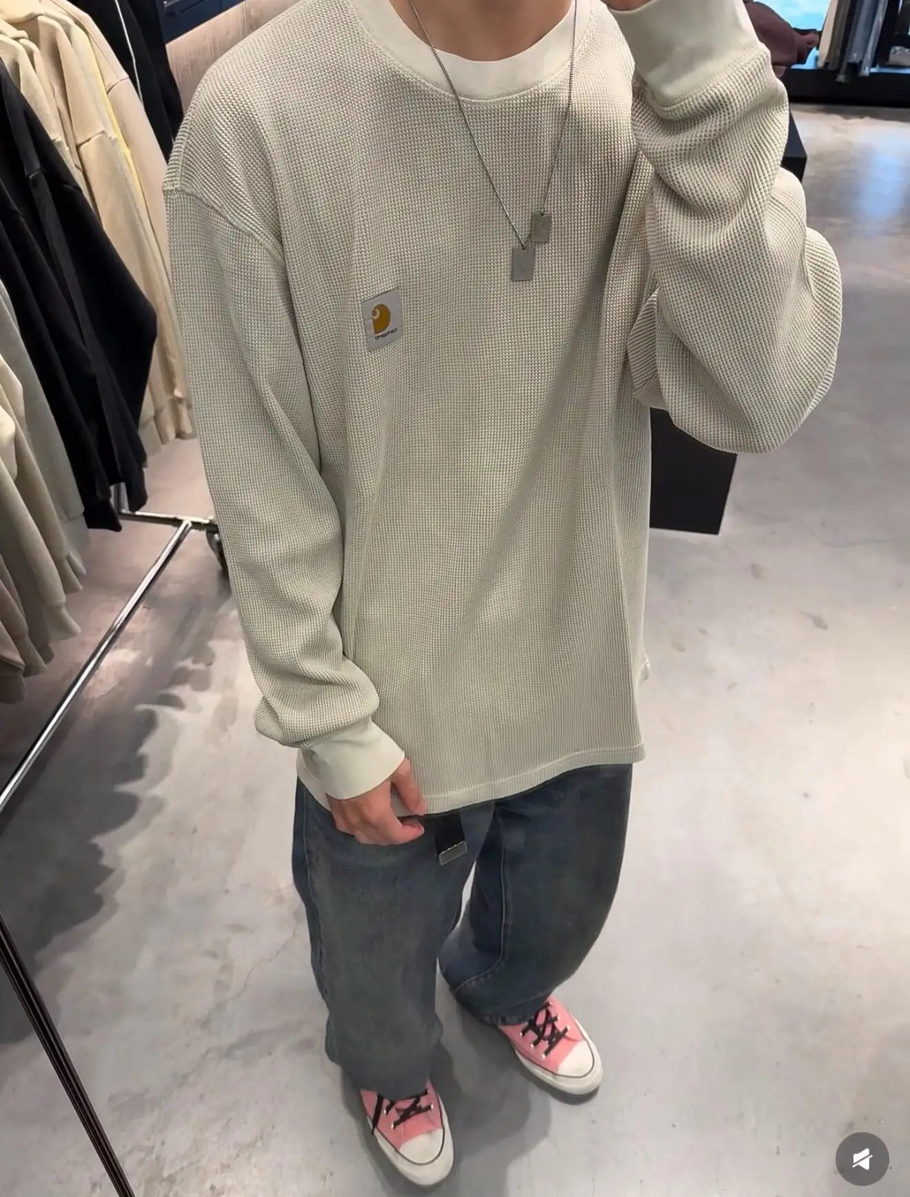 Enzyme-Washed Waffle Knit Long-Sleeve T-Shirt D13523686 — view 49