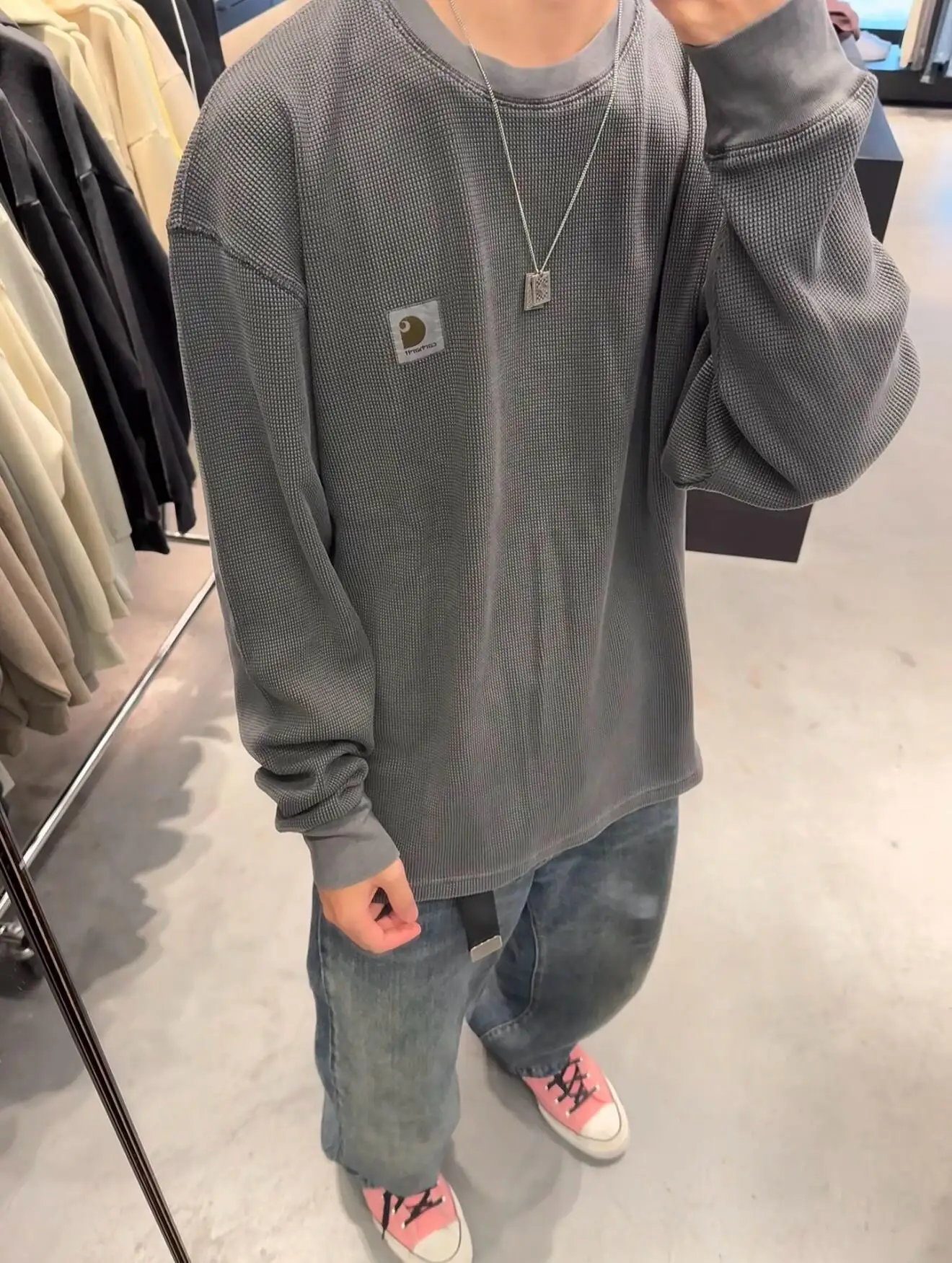 Enzyme-Washed Waffle Knit Long-Sleeve T-Shirt D13523686 — view 50