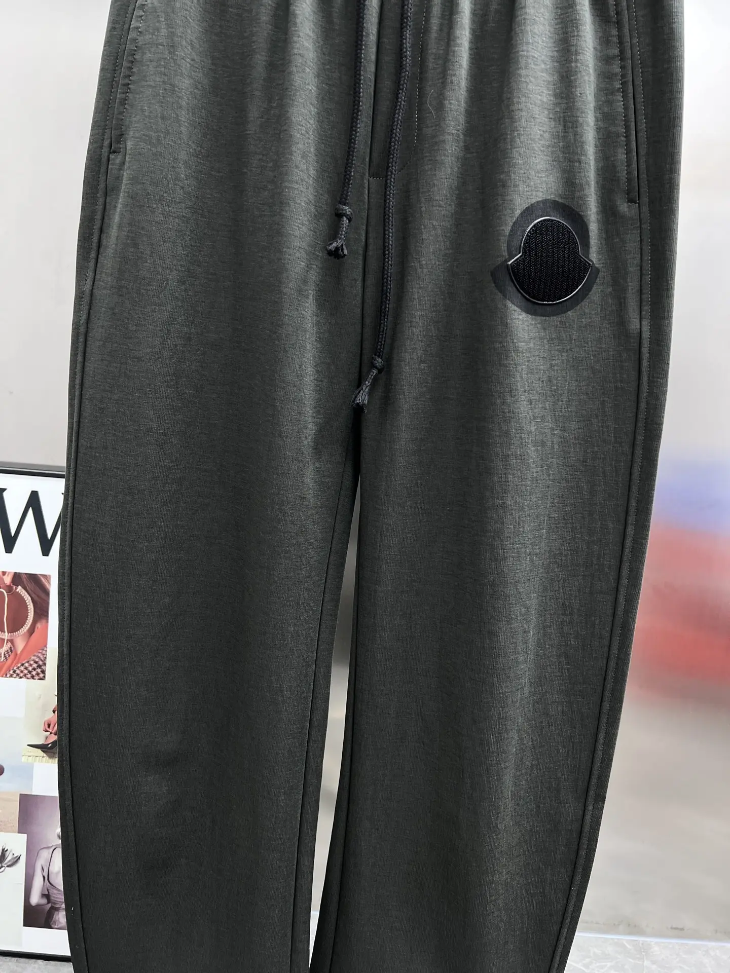 Logo-Patch Drawstring Sweatpants D22514243 — view 4
