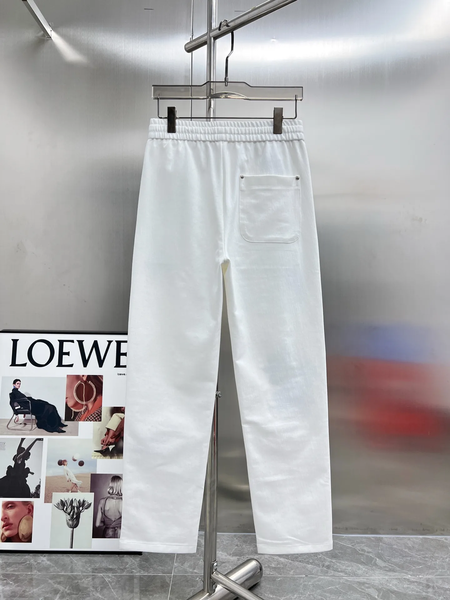 Leather Cross Patch Drawstring Sweatpants D23514242 — view 2