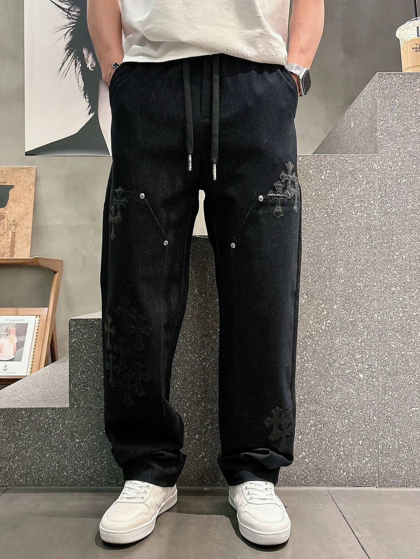 Appliqué Patch Studded Trousers D23514249