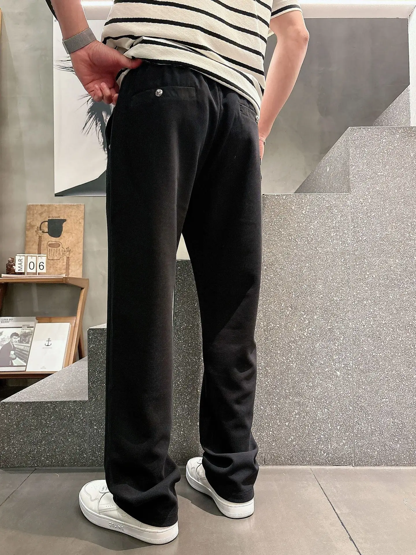 Logo-Appliqué Cotton-Blend Sweatpants D22012941 — view 4