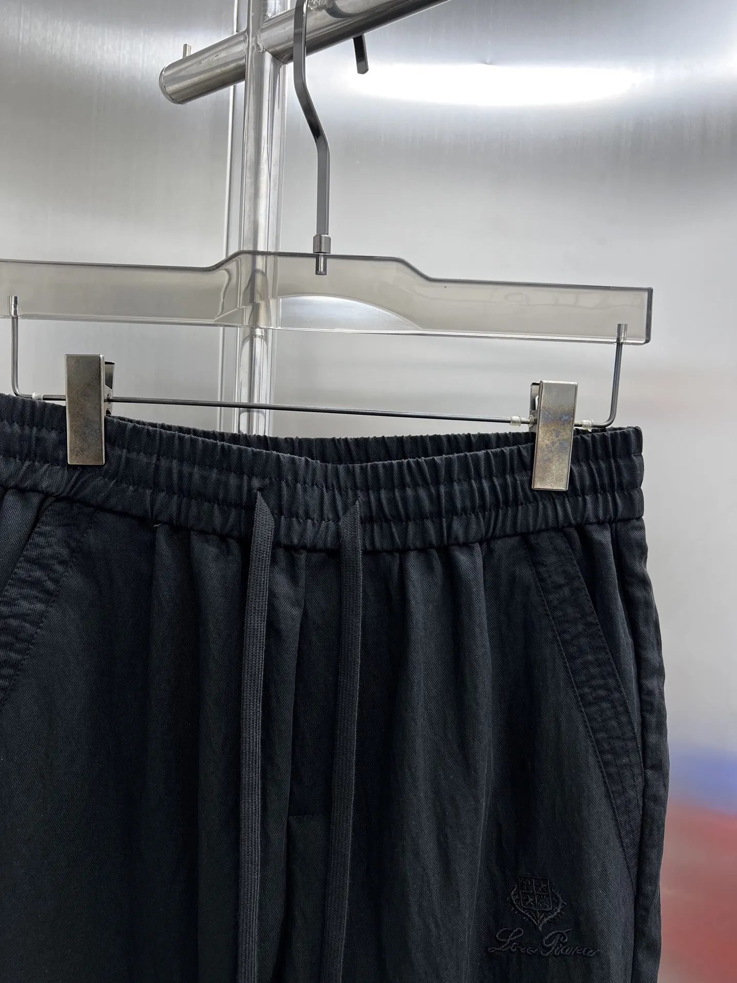 Embroidered Logo Drawstring Trousers D23514231 — view 3